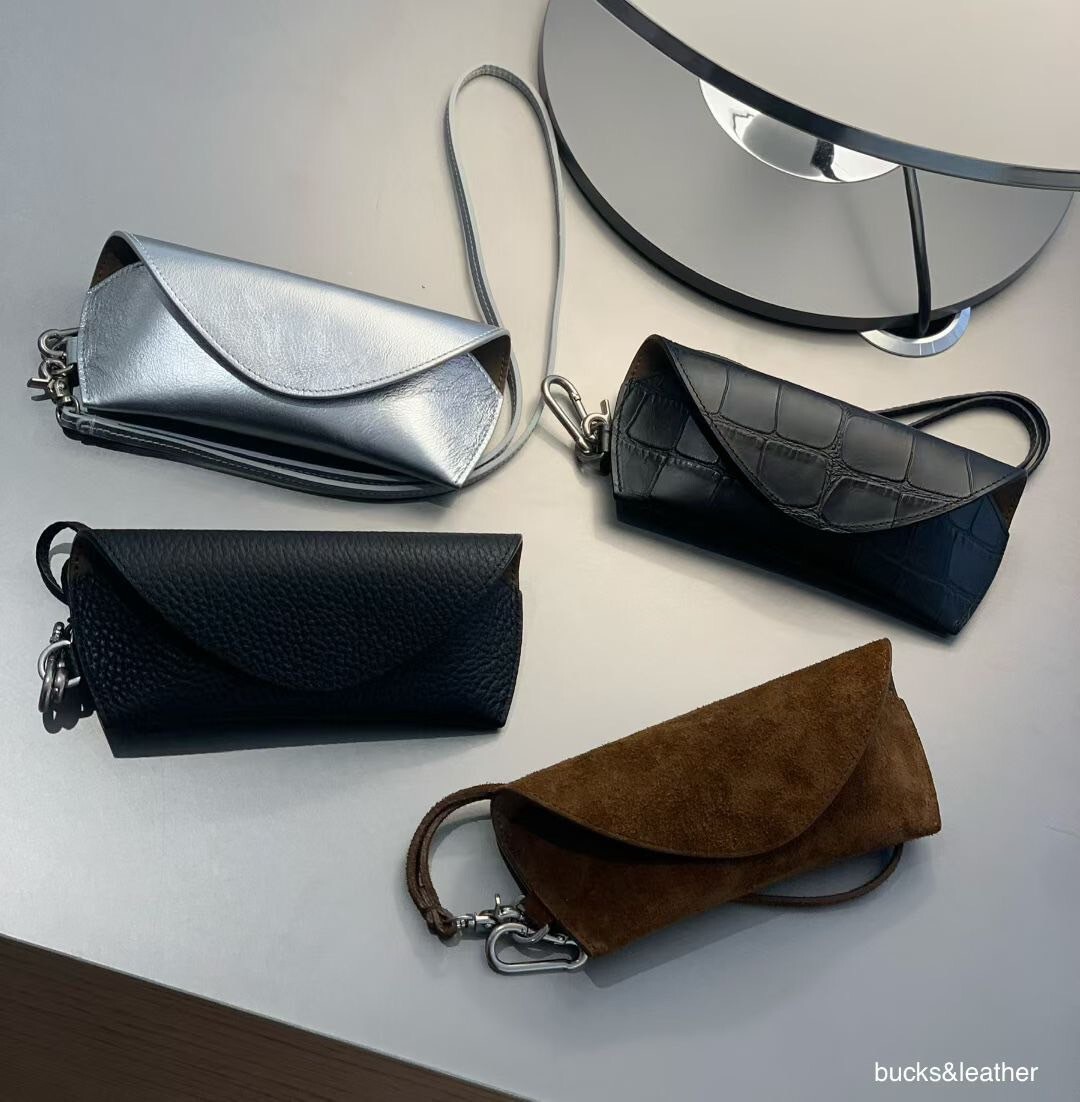 Bucks & leather 牛皮便攜掛式眼鏡包 / 5色