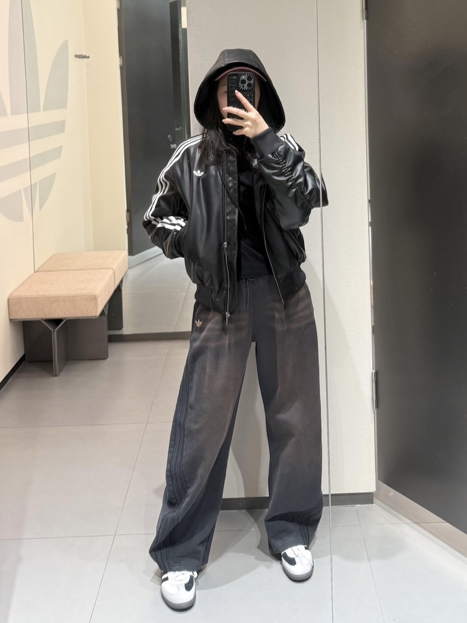 【預購】Adidas Curved Knife 寬鬆 棉褲 闊腿 彎刀褲 純棉 復古水洗 長褲 兩色可選 IA7518 IA7519