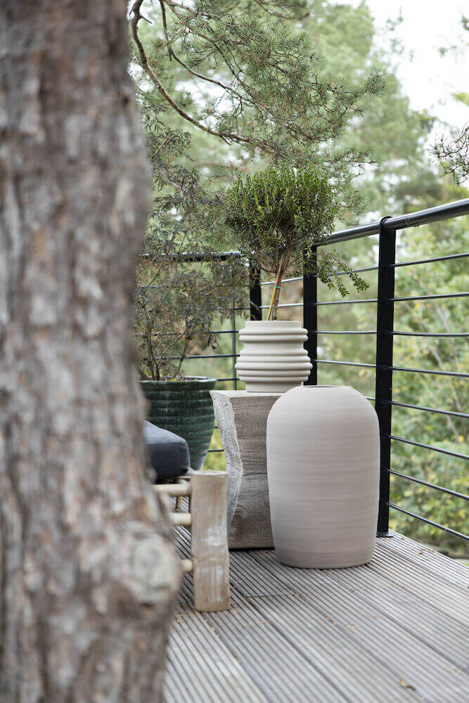 ByOn-Mila 米拉花器-杏色，也可作為植樹盆栽，展現自然質樸氣質