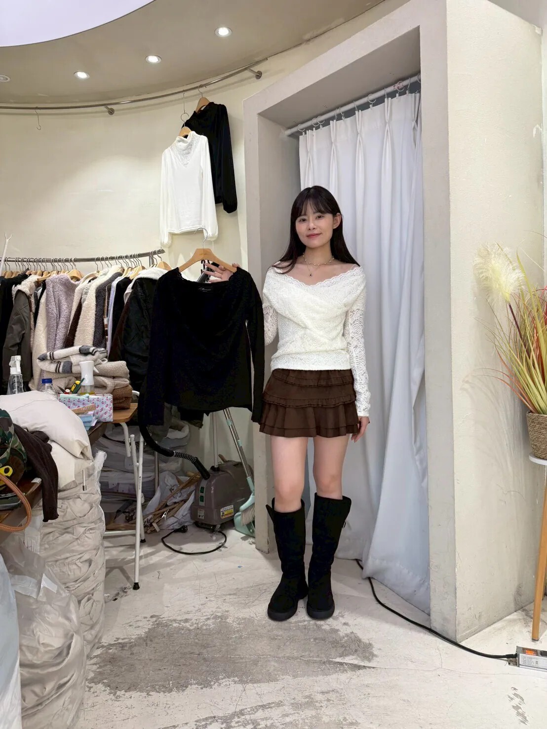 SU5331 V領蕾絲上衣