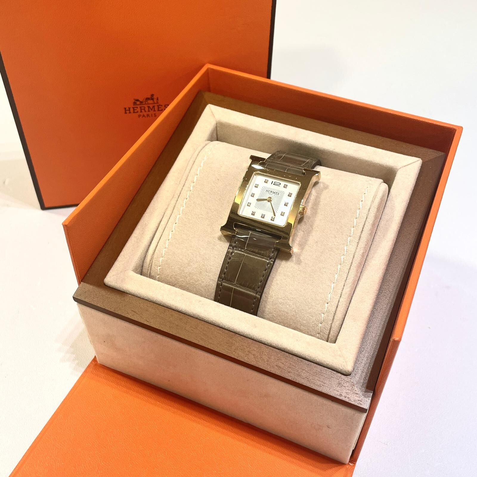 全新HERMES手錶 HEURE H WATCH 30mm 大象灰鱷魚皮帶玫瑰金扣鑽石 #BRAND NEW #香榭站正品