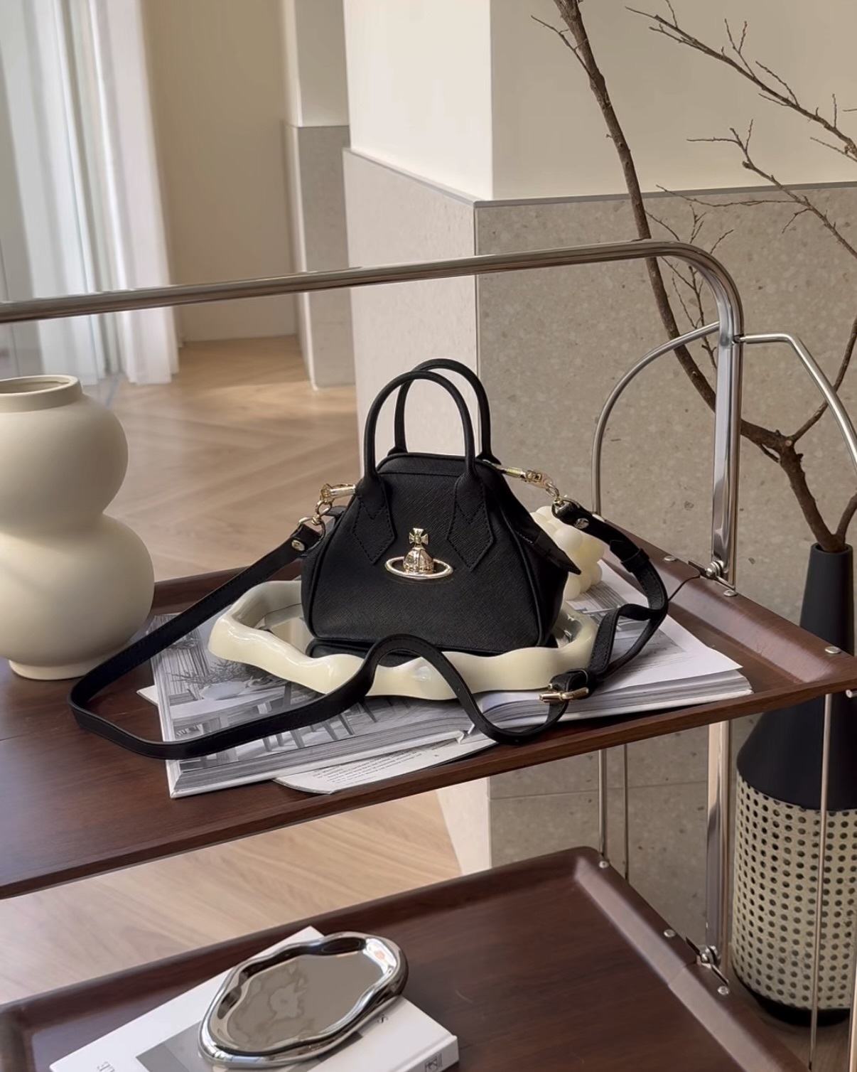 VIVIENNE WESTWOOD｜小號保齡球包 黑金