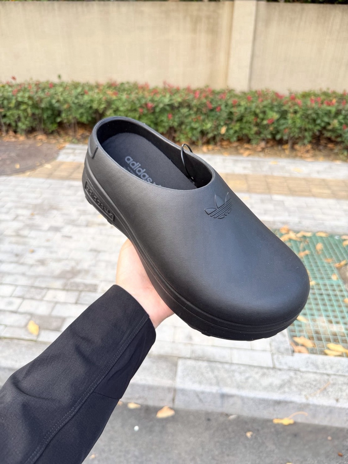 Adidas Adifoam Stan Smith Mule 穆勒鞋 奶茶色、黑色