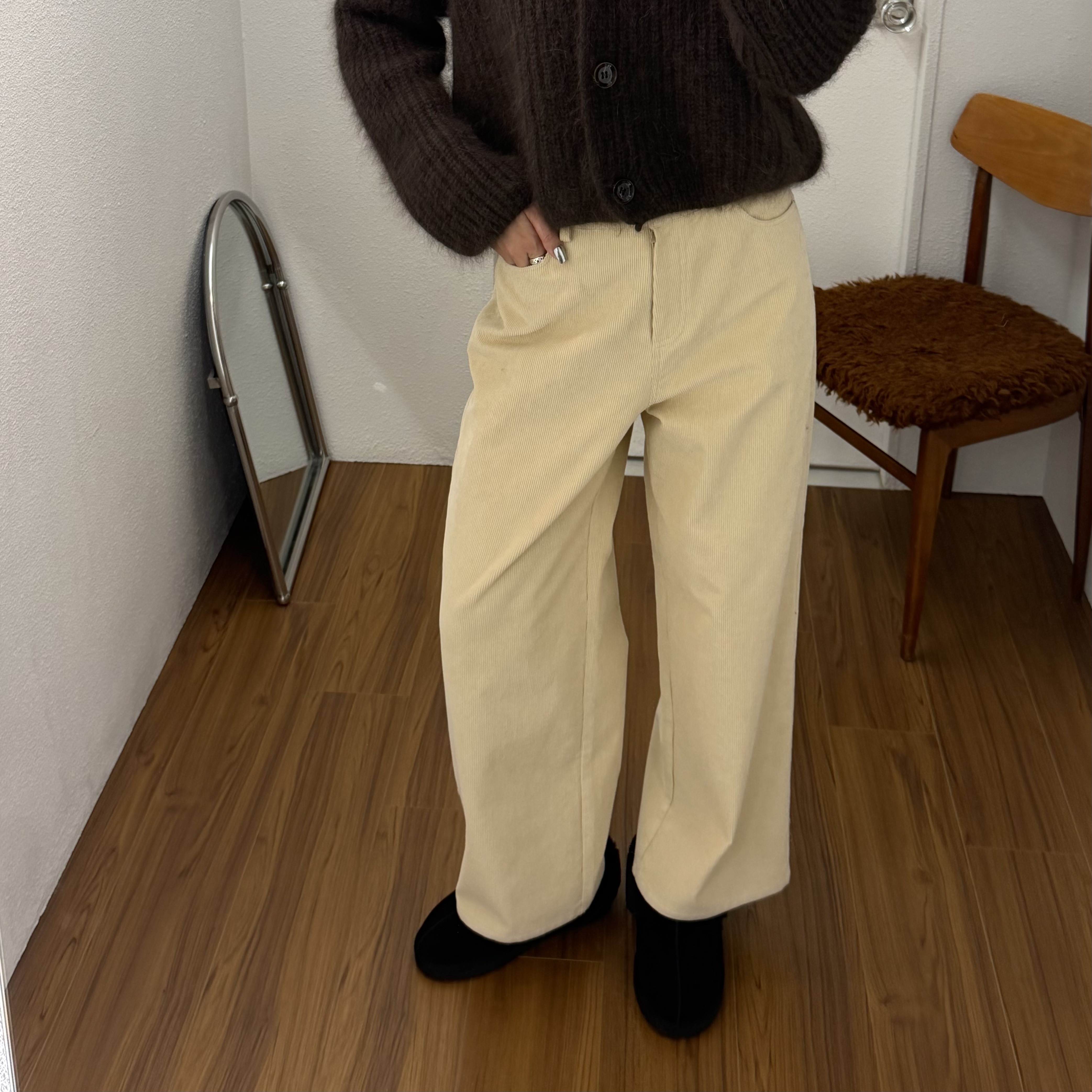 [AMIDI] CORDUROY LONG PANTS