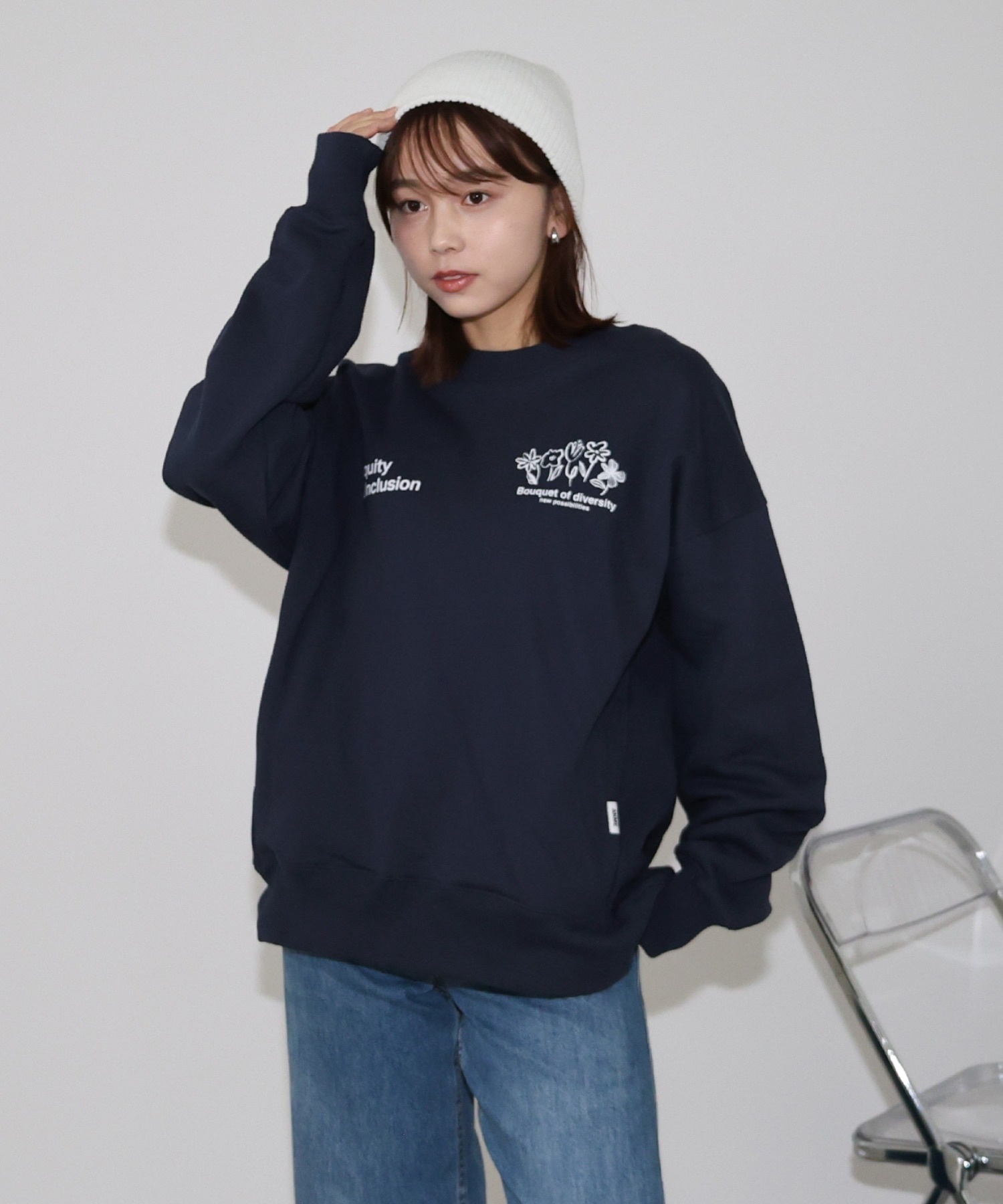 ANME / Logo Flower Illustration Print Fleece Sweatshirt