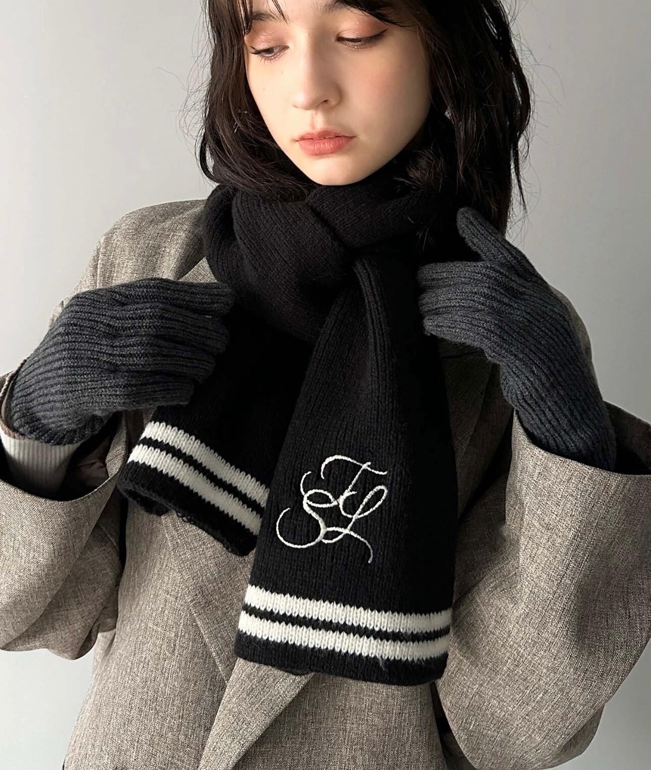 【預購】JN1215103 classicalelf 刺繡logo針織圍巾