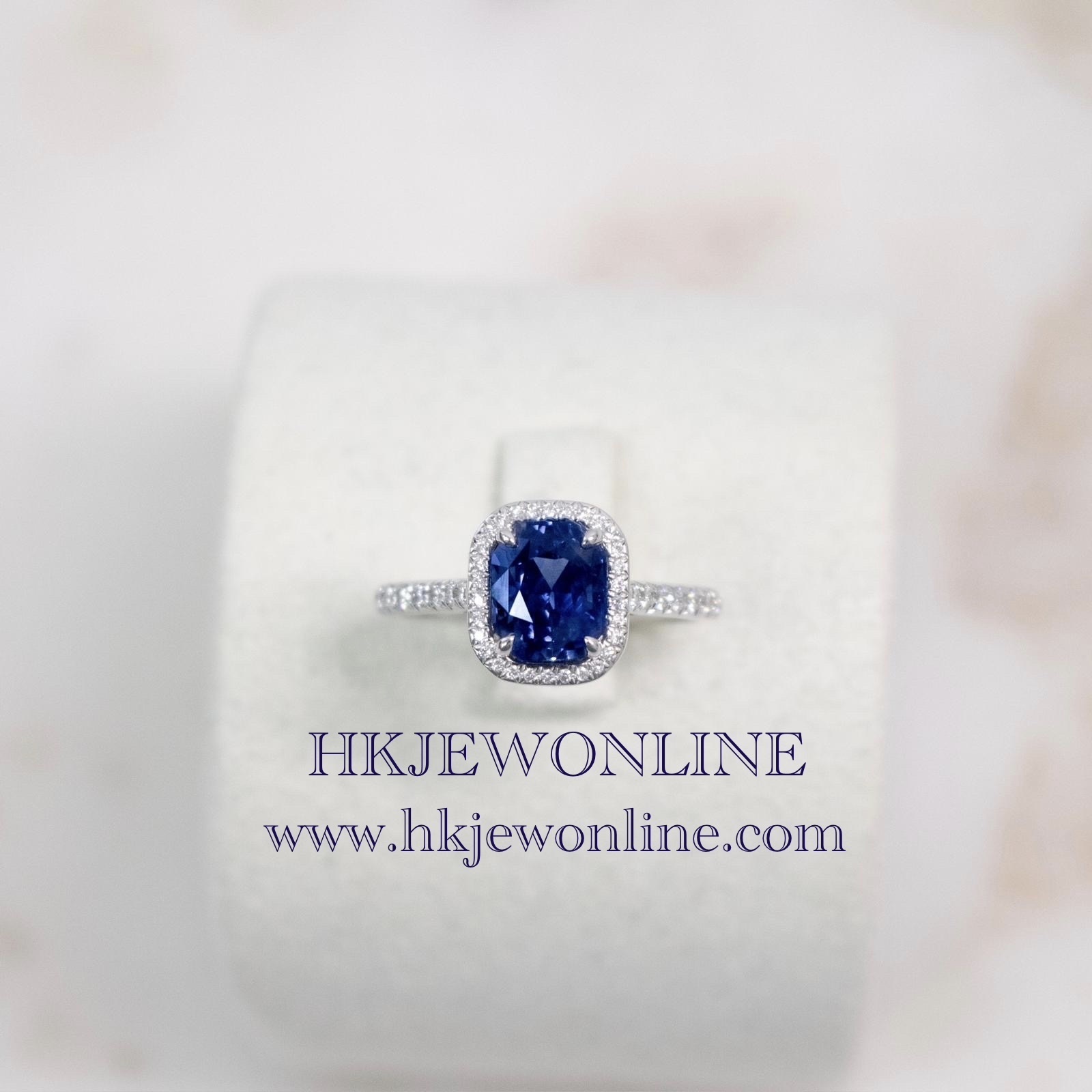 💙 18K White Gold 2.64ct Unheated Vivid Royal Blue Sapphire Diamond Ring (With CGL Cert)