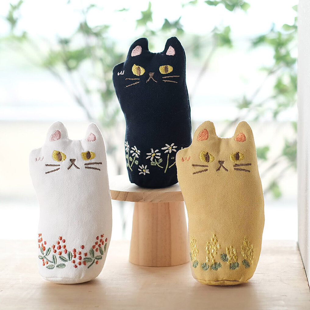日本 Green House 植物刺繡 貓咪 立體 布偶 擺飾