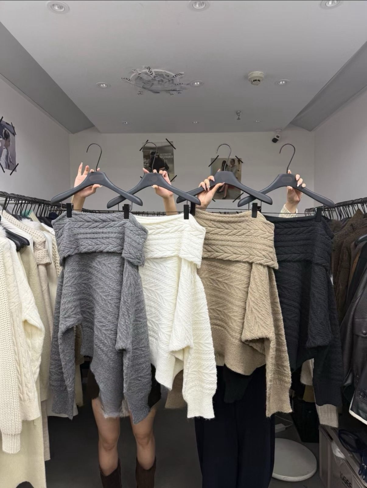 （現貨）#AG25 一字領麻花上衣(白/黑/灰/卡其)#敏感肌請pass