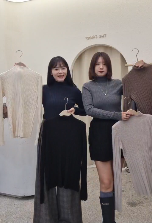 FP5317 竪坑條半高領打底毛衣