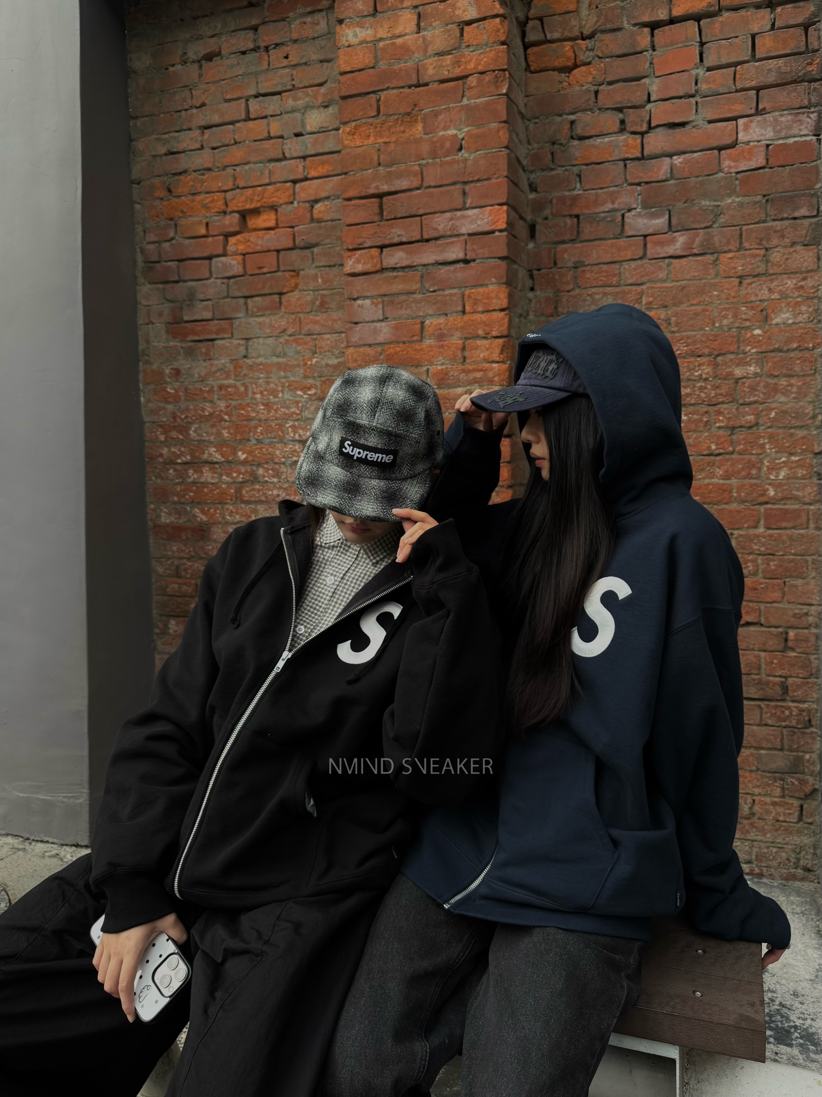 <快速出貨>Supreme S LOGO拉鍊棉外套 兩色