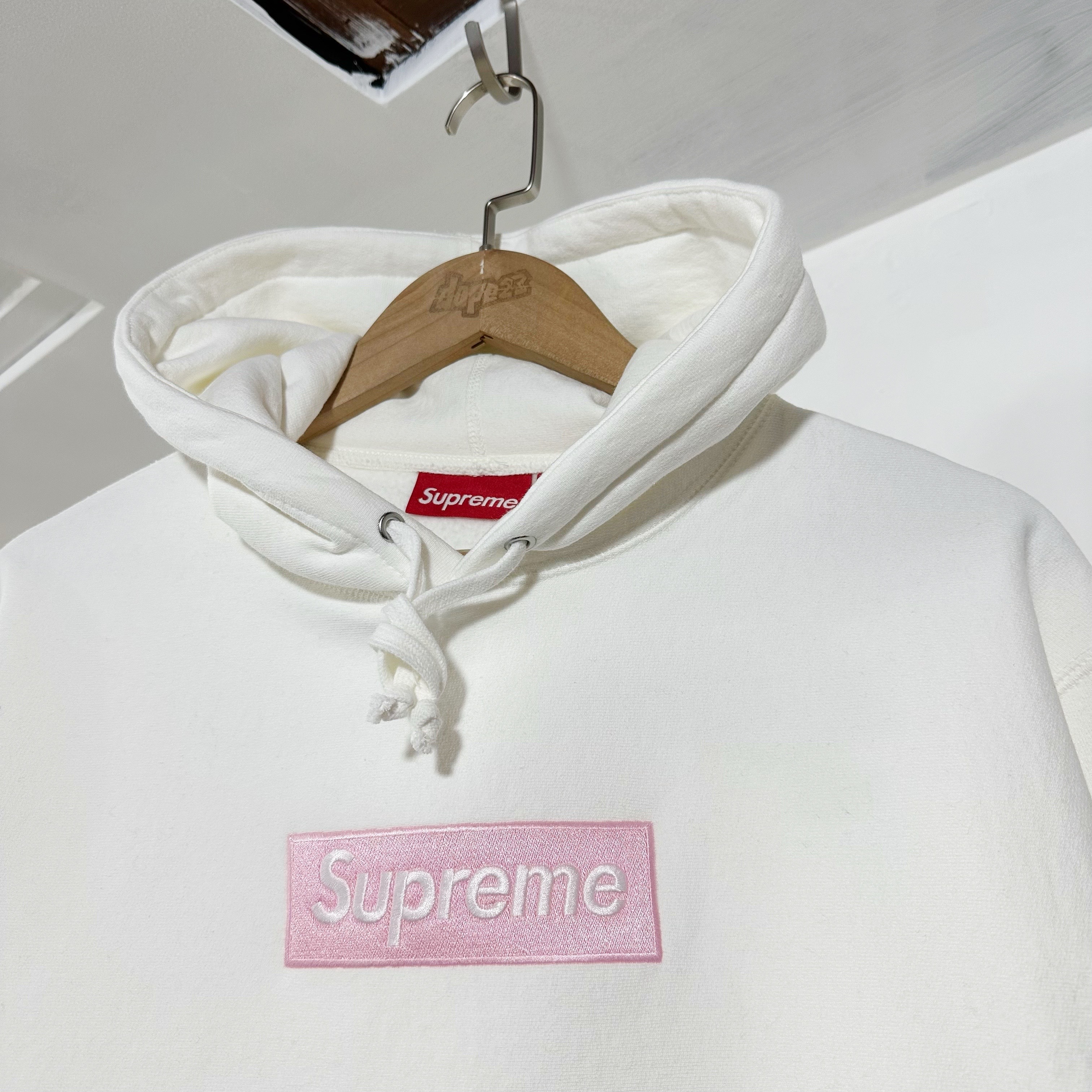 Supreme FW25 Box Logo Hooded Sweatshirt - White