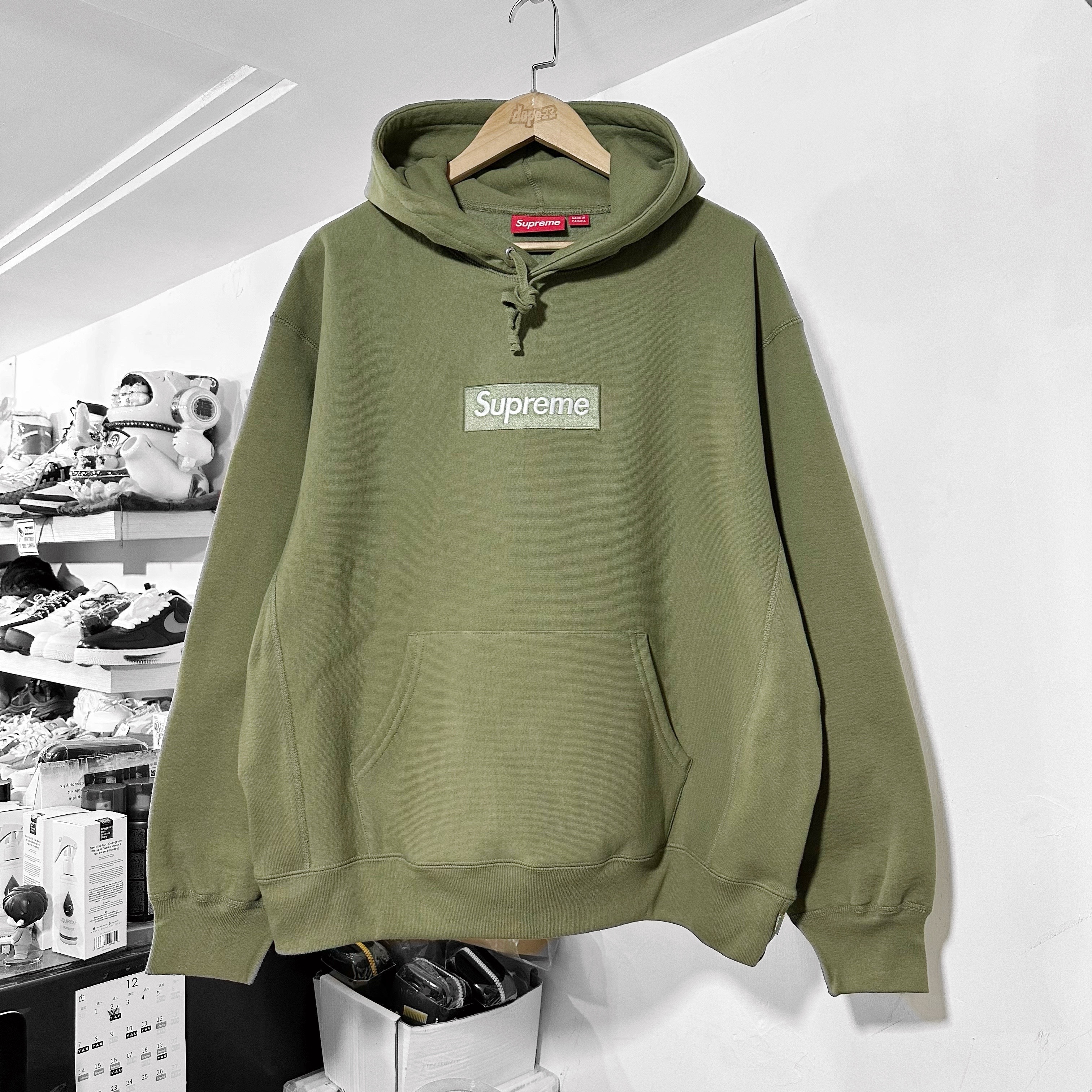 Supreme FW25 Box Logo Hooded Sweatshirt - Light Olive