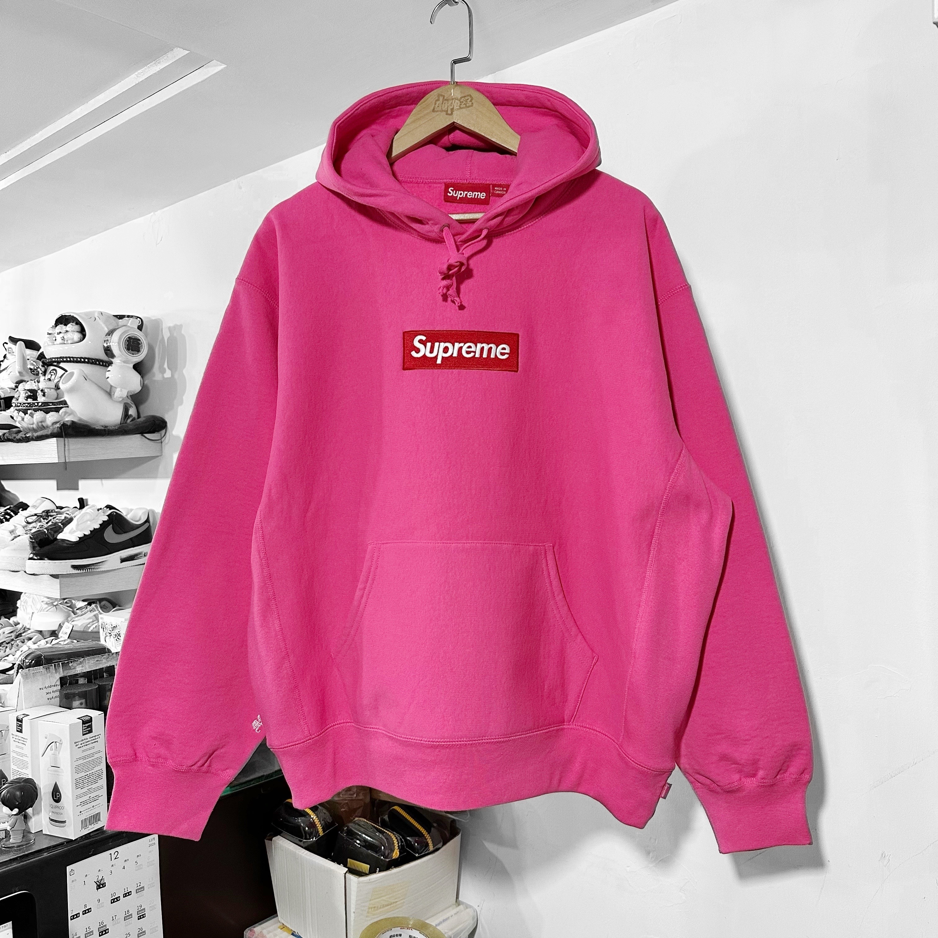 Supreme  FW25 Box Logo Hooded Sweatshirt - Magenta