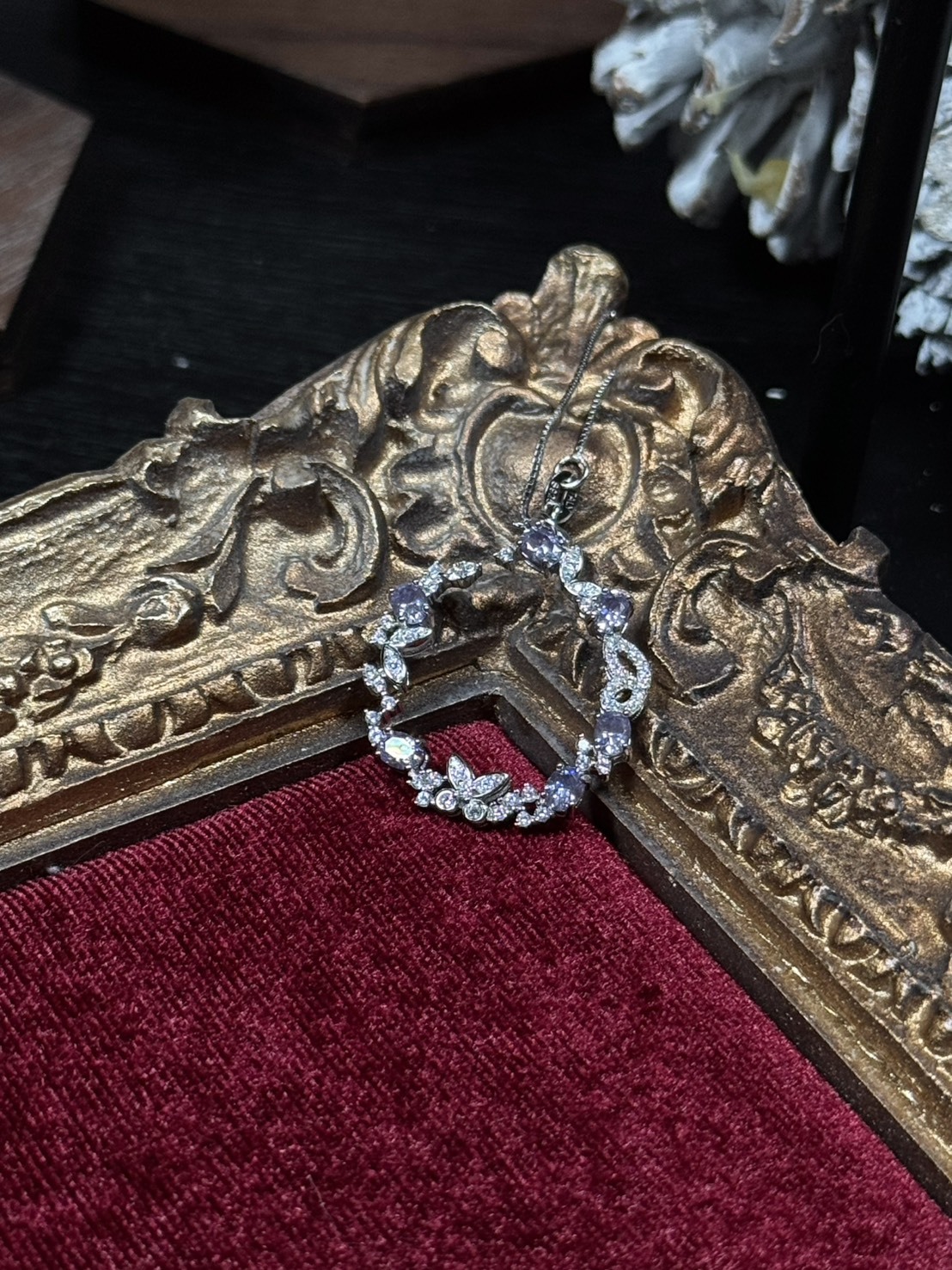 Nymphalidae (項鍊)