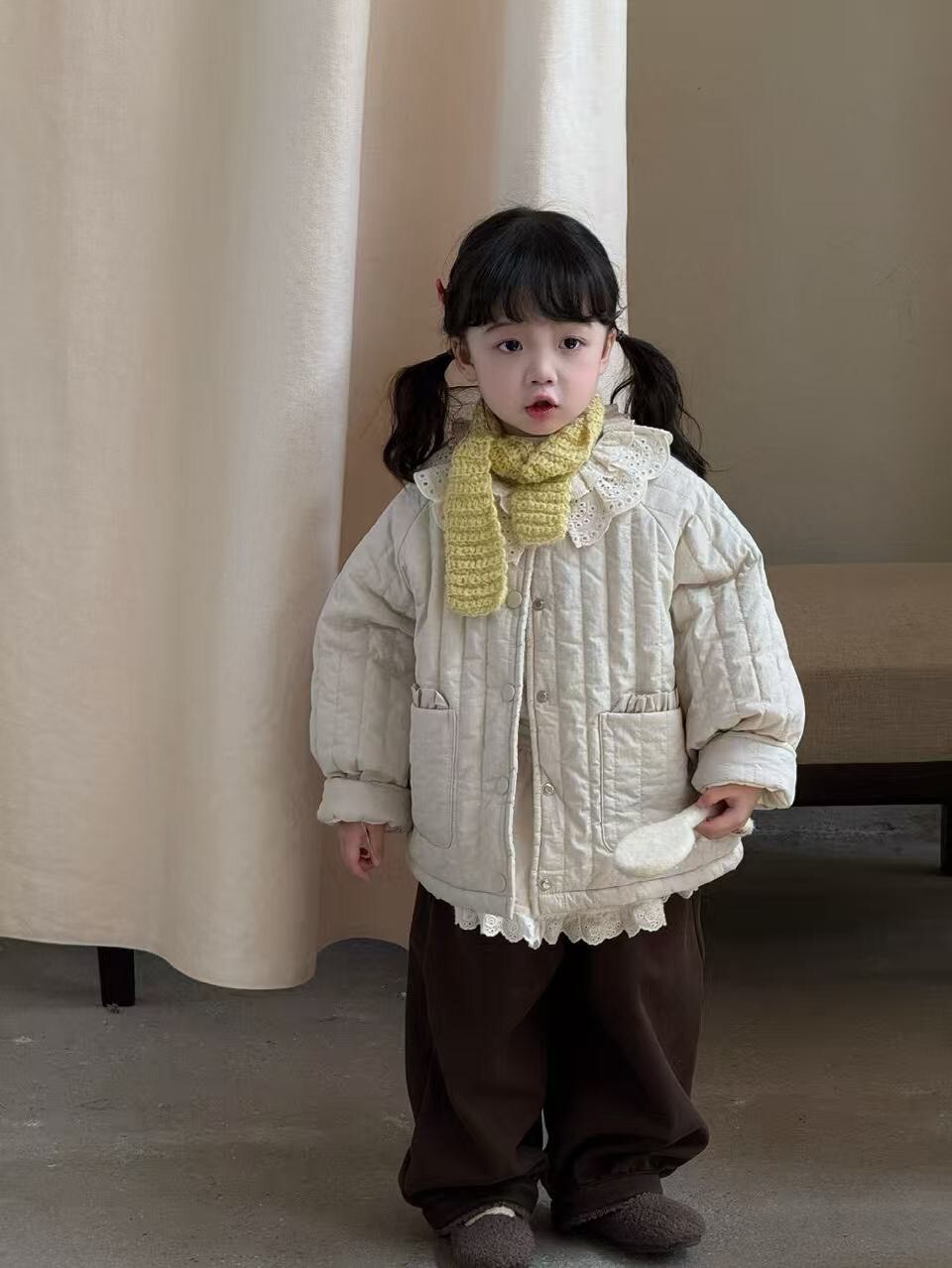 花邊領雙貼袋棉外套