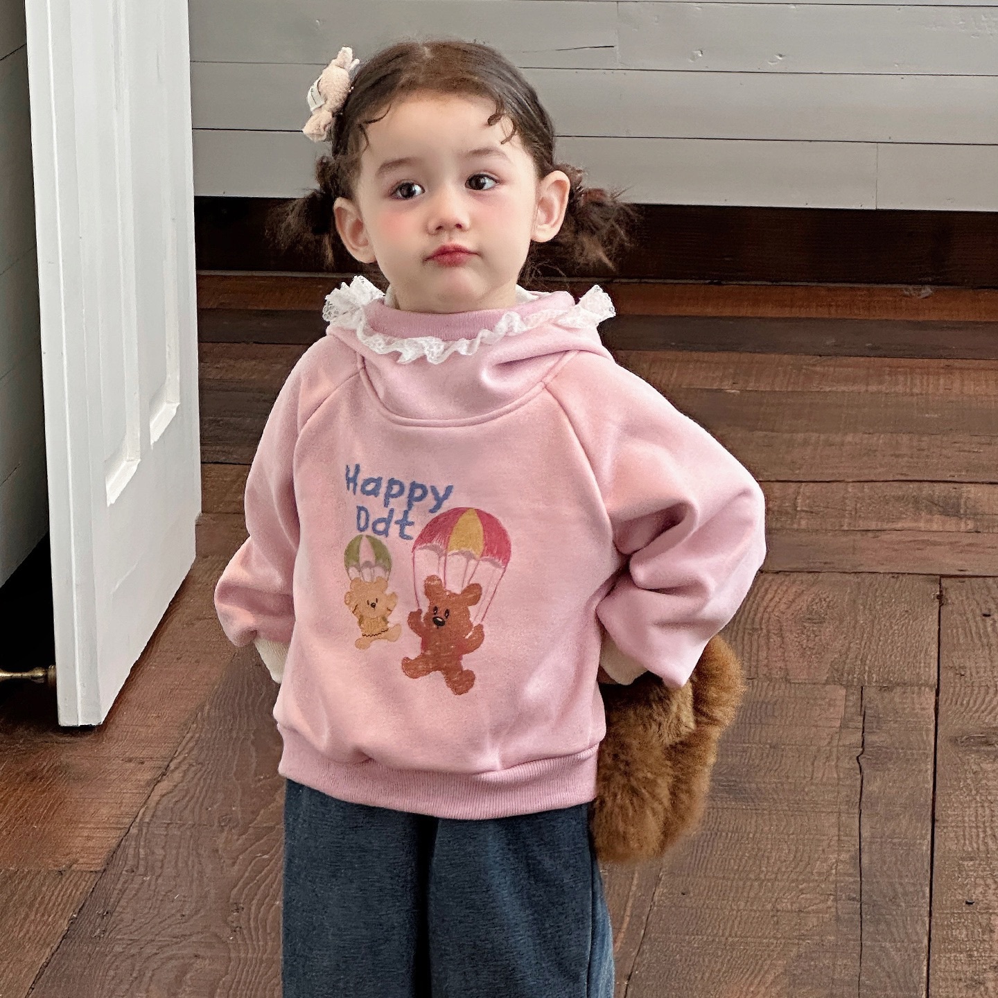 可愛熊熊花邊加絨上衣