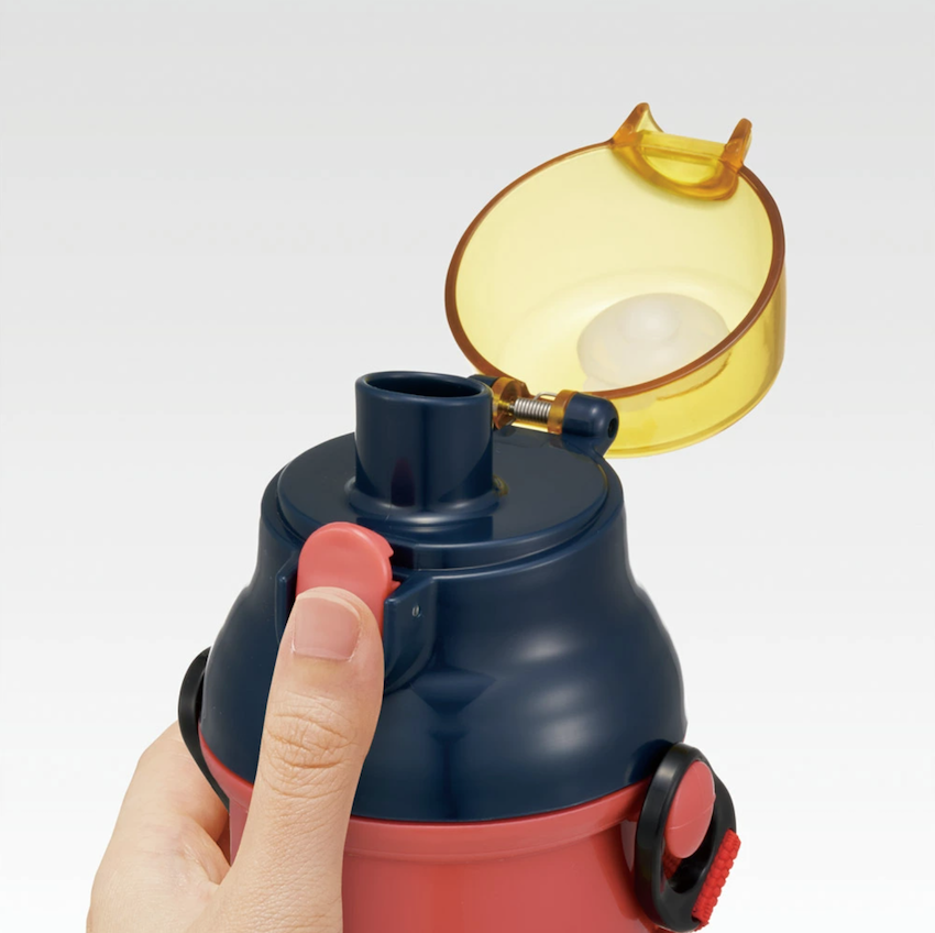 日本製 2026 新版 Skater 直飲水壺 (附肩帶) - 反斗車王