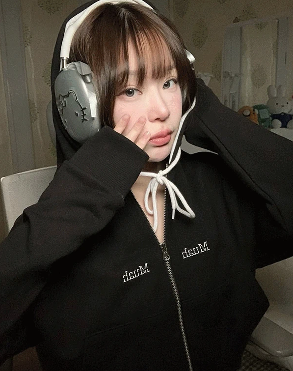 預訂｜MUAHMUAH STITCH COMBIE HOOD ZIPUP