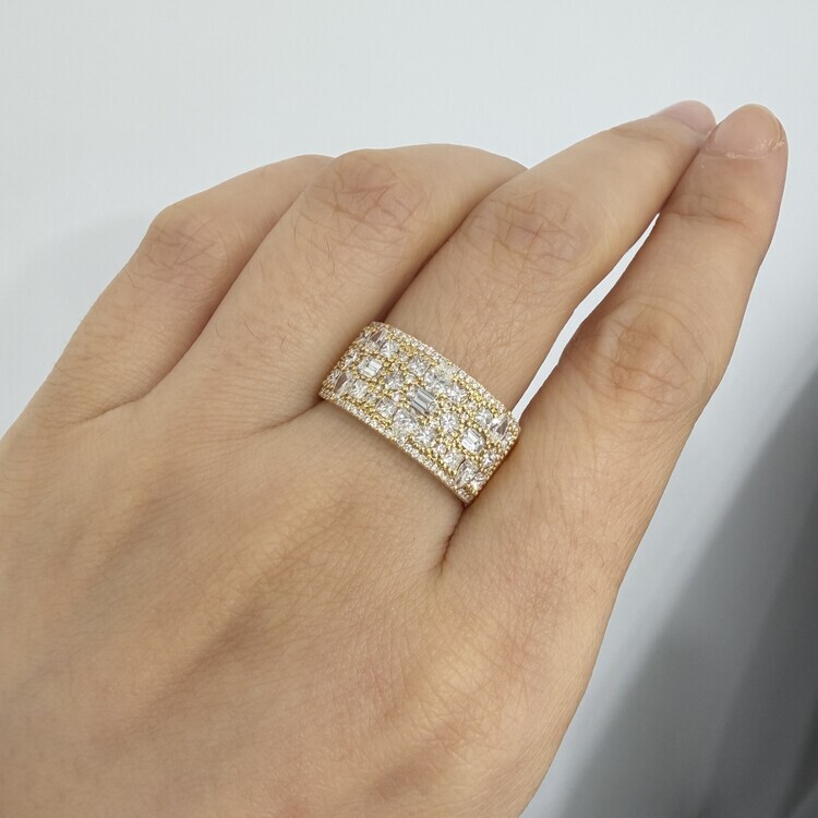 18K黃金鑽石戒指