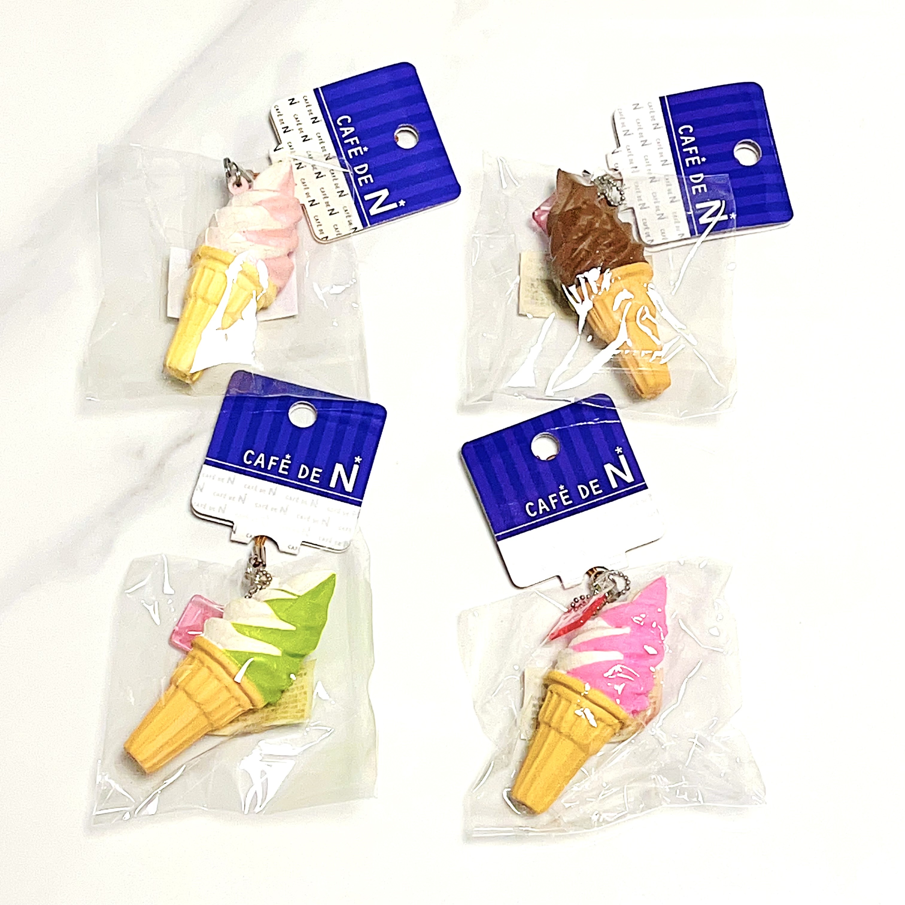 Vintage Cafe De N ice cream squishy