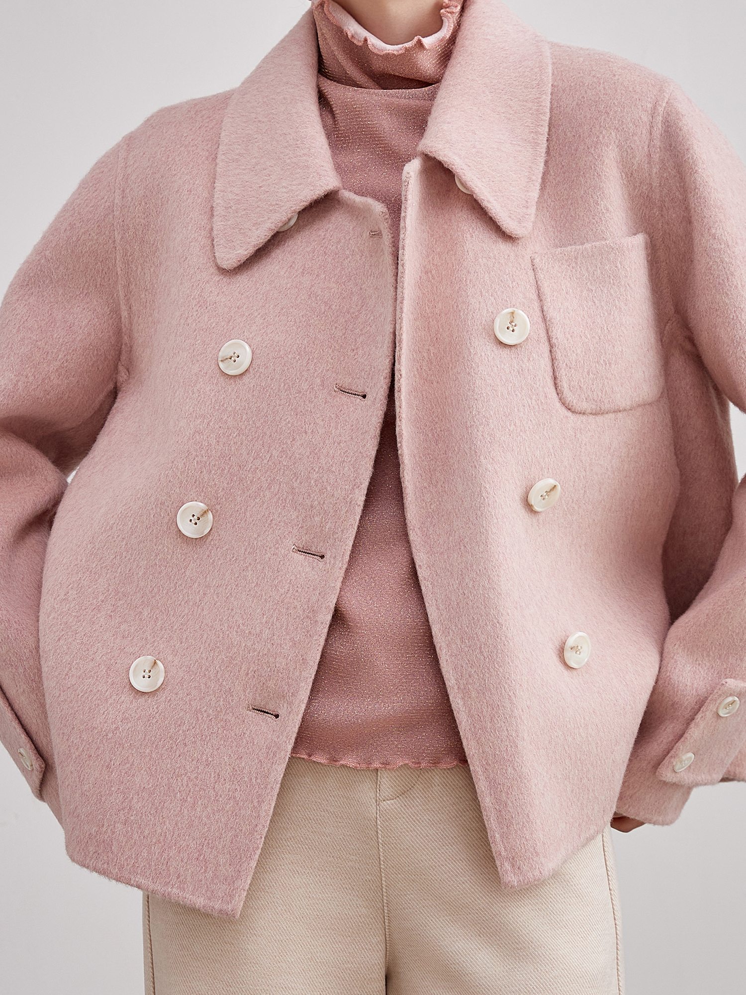 mi-tu 短款羊毛大衣