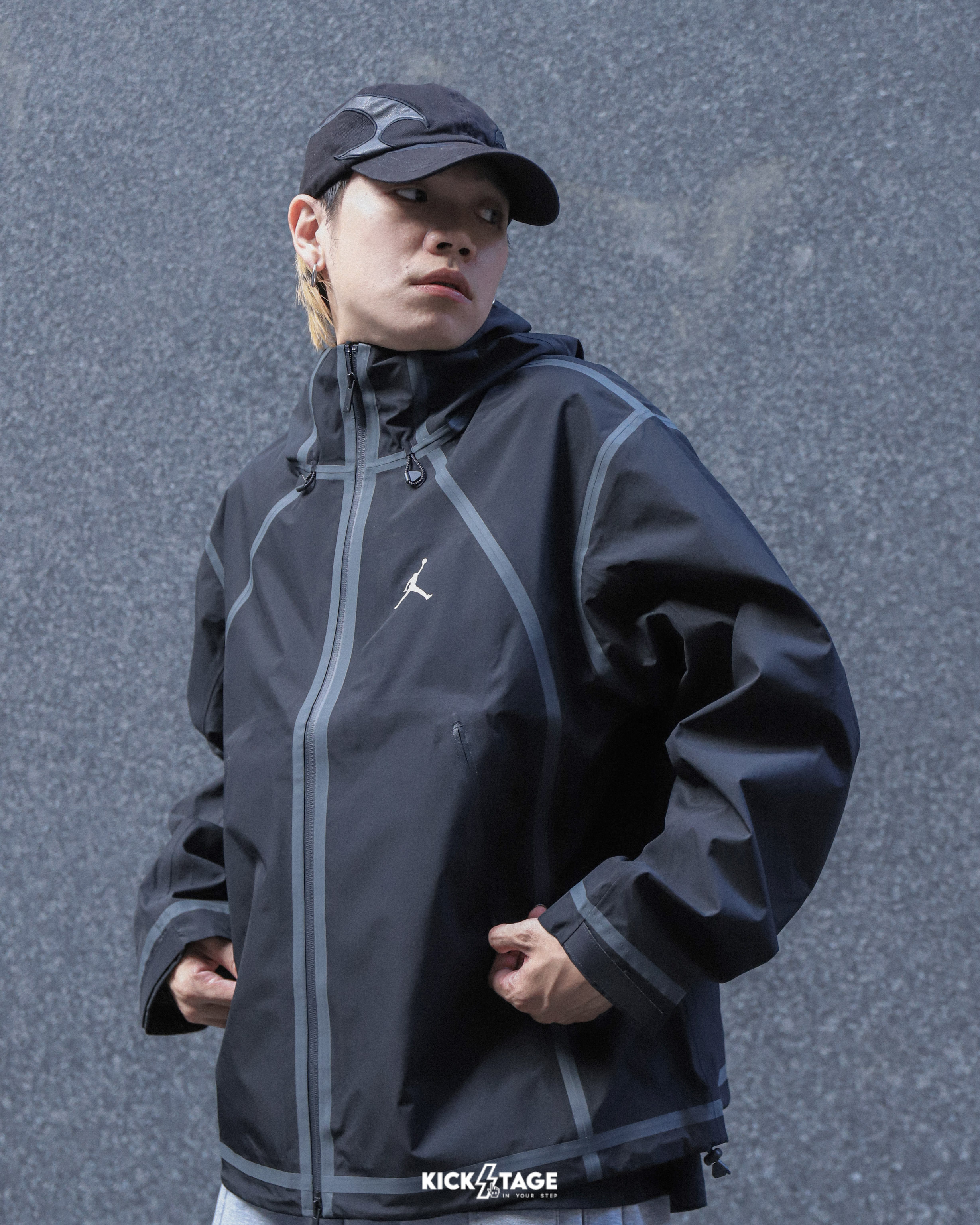 男款 NIKE JORDAN FLIGHT GTX GORE-TEX 3L 黑 防水 防風 雙拉鍊 抽繩 戶外 衝鋒衣 外套【HV0769-010】NKTF