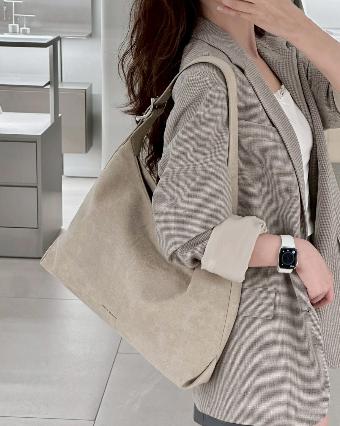 小CK Larsen 大容量流浪包 Charles&Keith