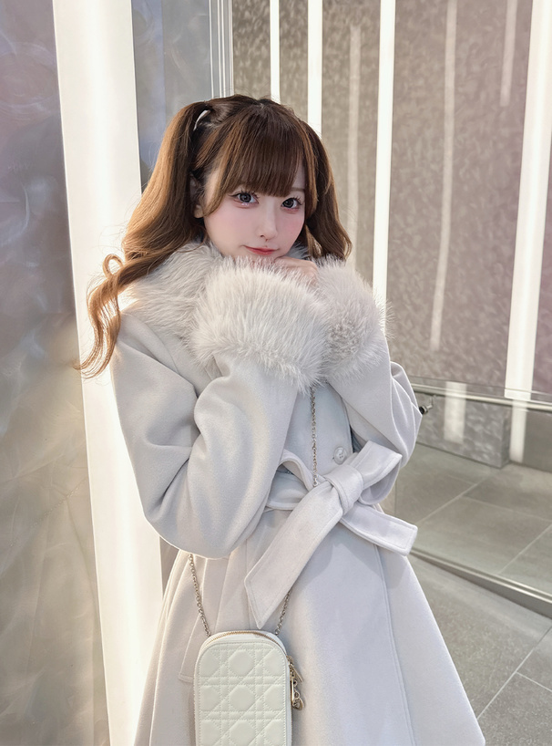 GRL 毛毛綁帶大衣