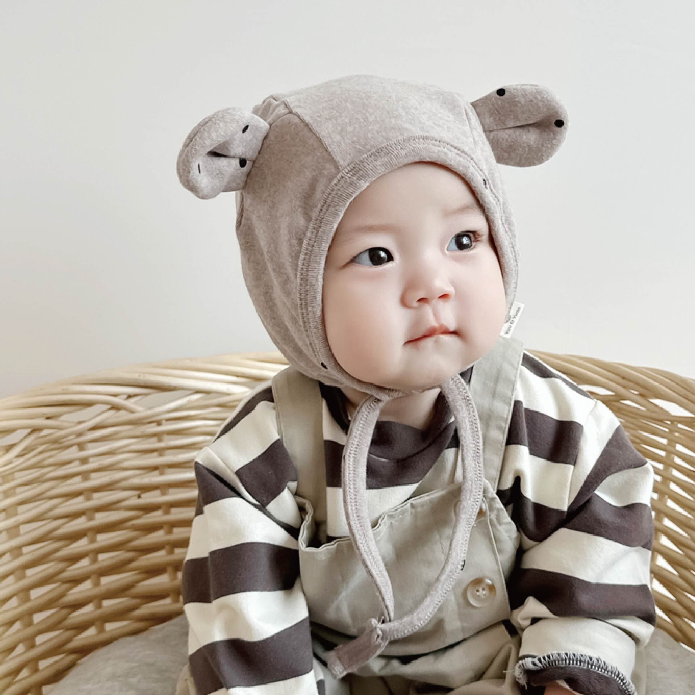 【JA1568】芝麻牛奶熊熊護耳寶寶帽