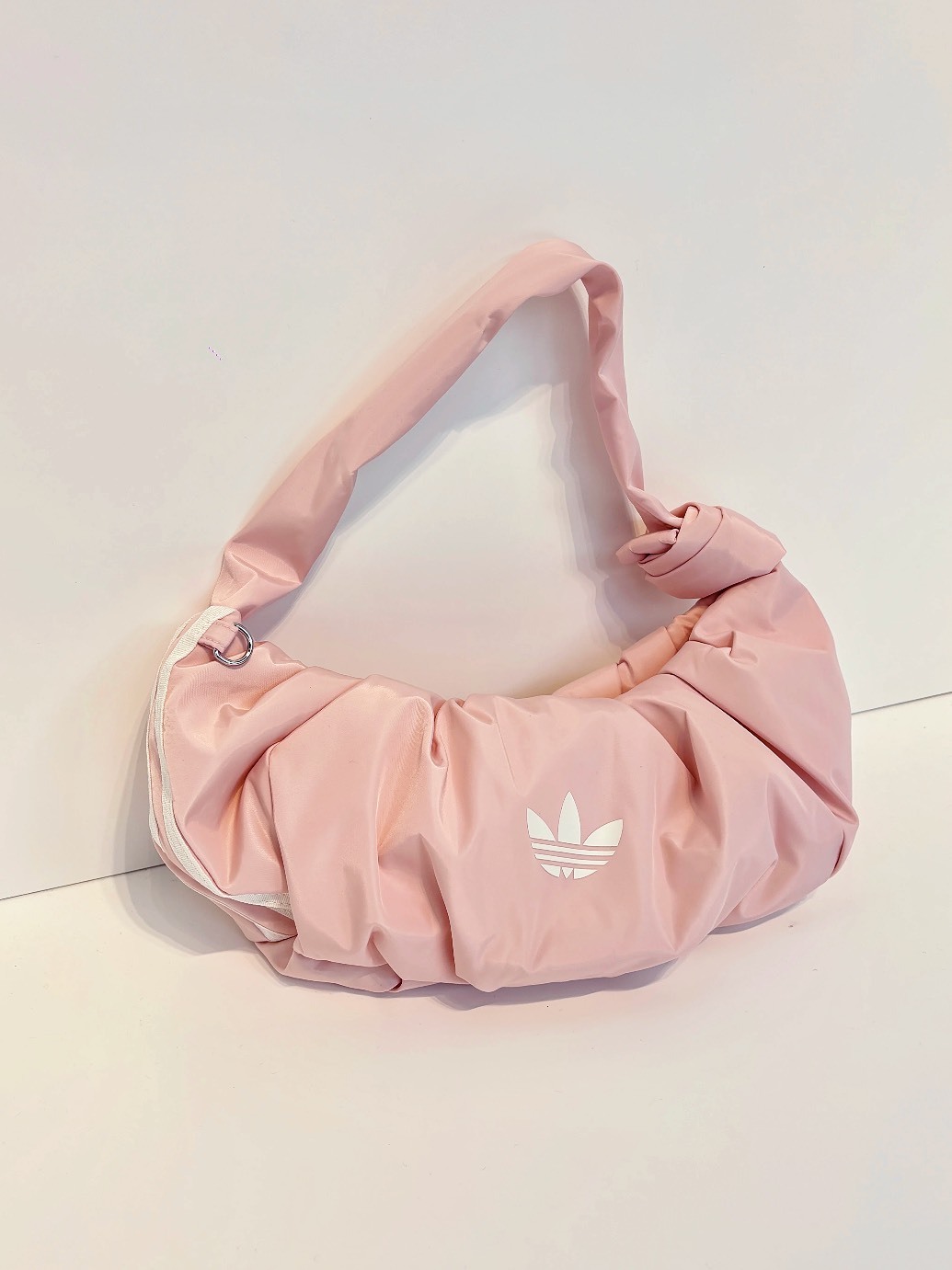 ADIDAS SHLDR BAG 3.0 可調節 皺摺 雲朵包