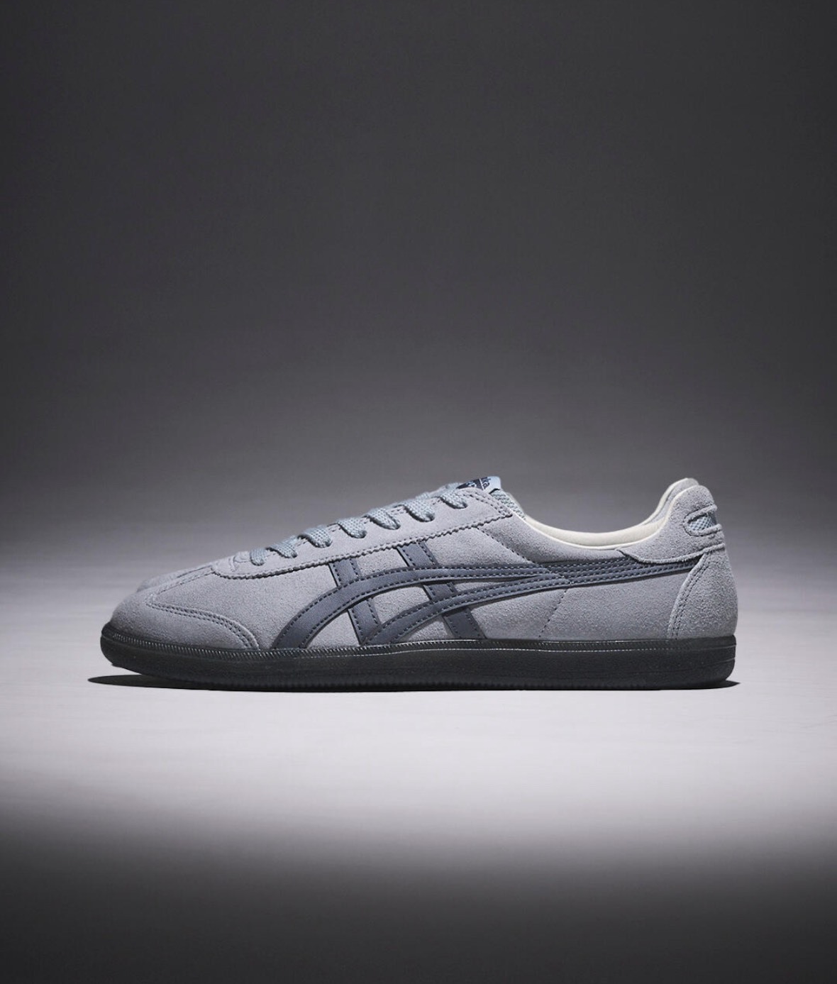 ONITSUKA TIGER 鬼塚虎 塵蟎灰