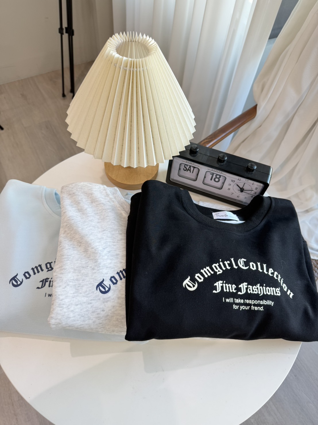 B8179-燙印英文字棉質大學T