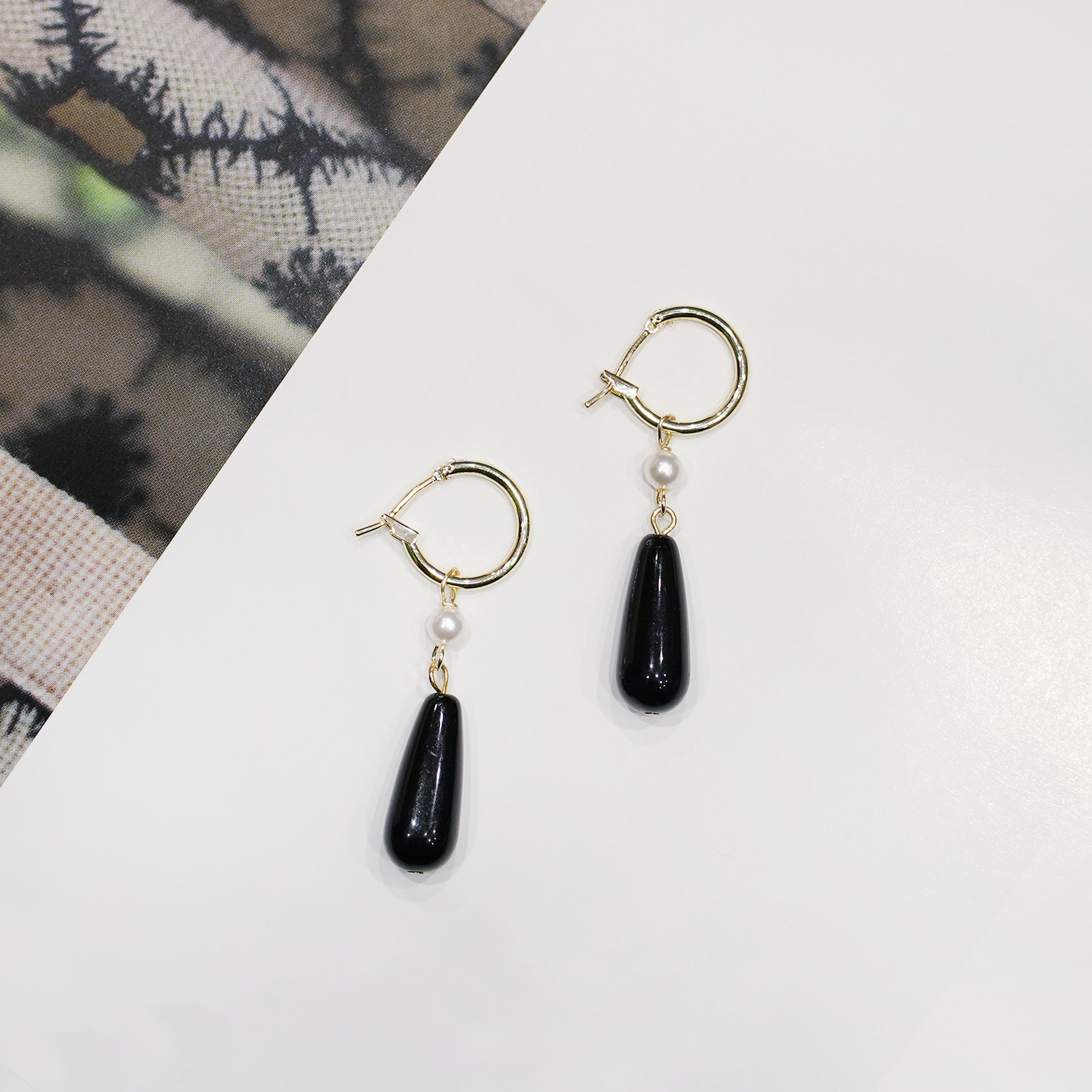 黑瑪瑙水滴垂墜耳環