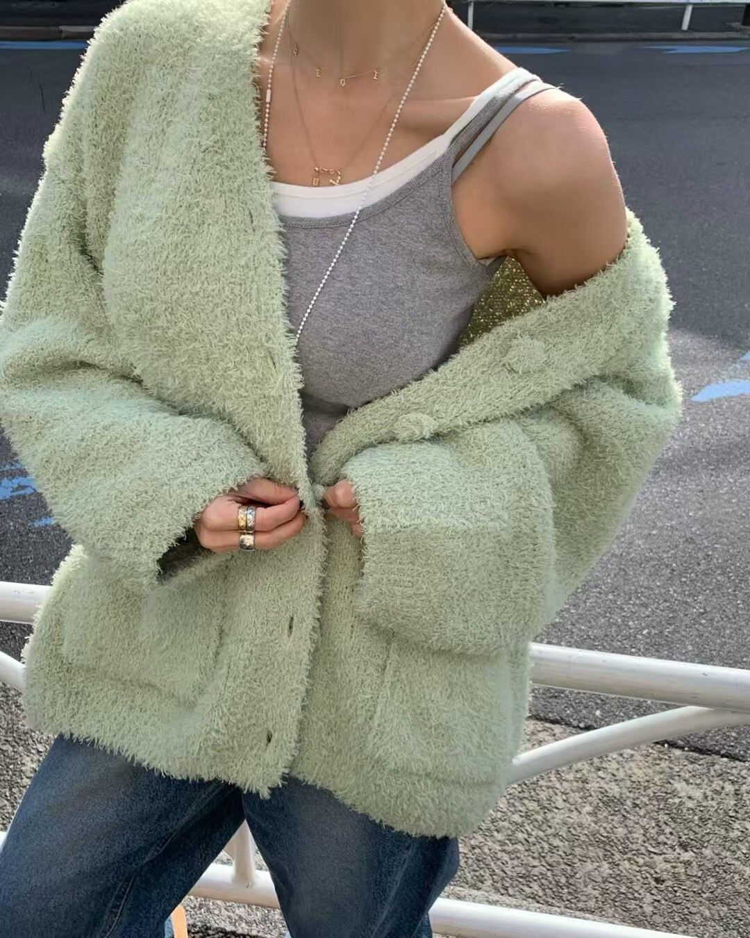 #AD20包釦厚實針織外套(黑/白/豆綠)