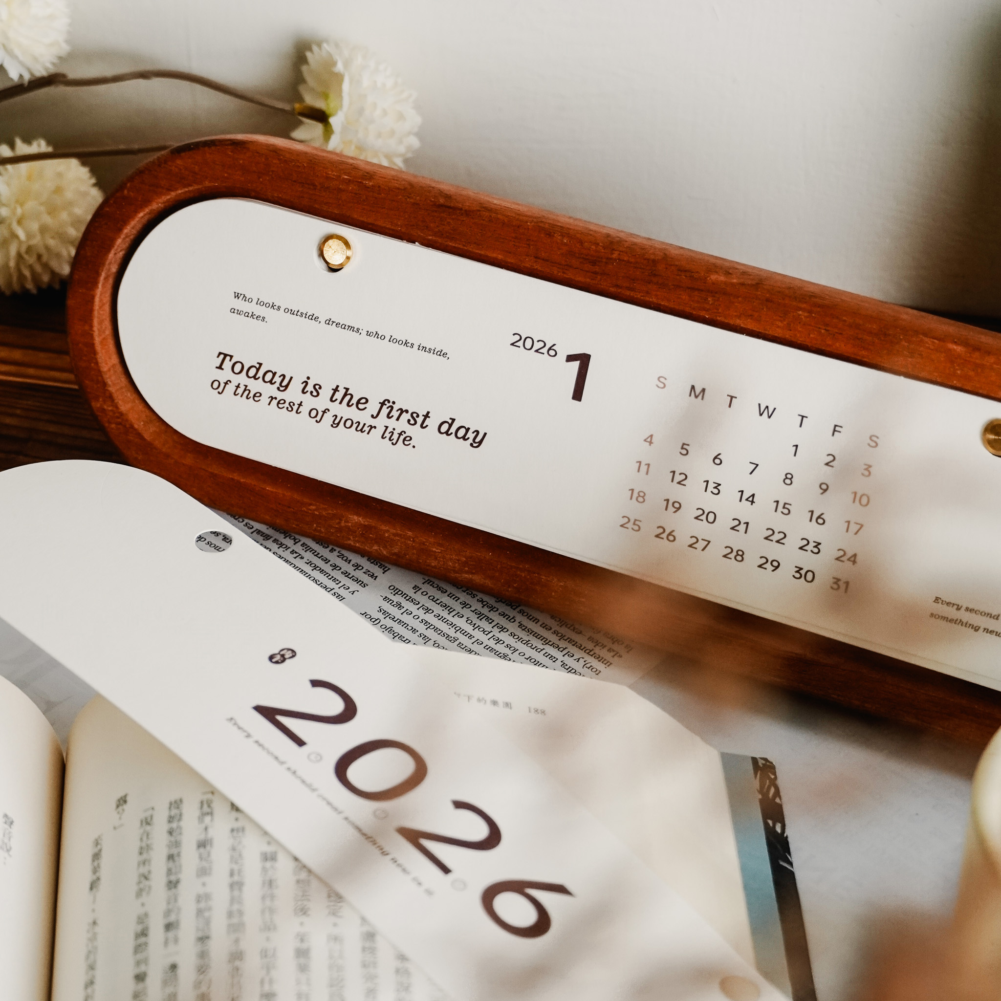 2026 木質桌面月曆