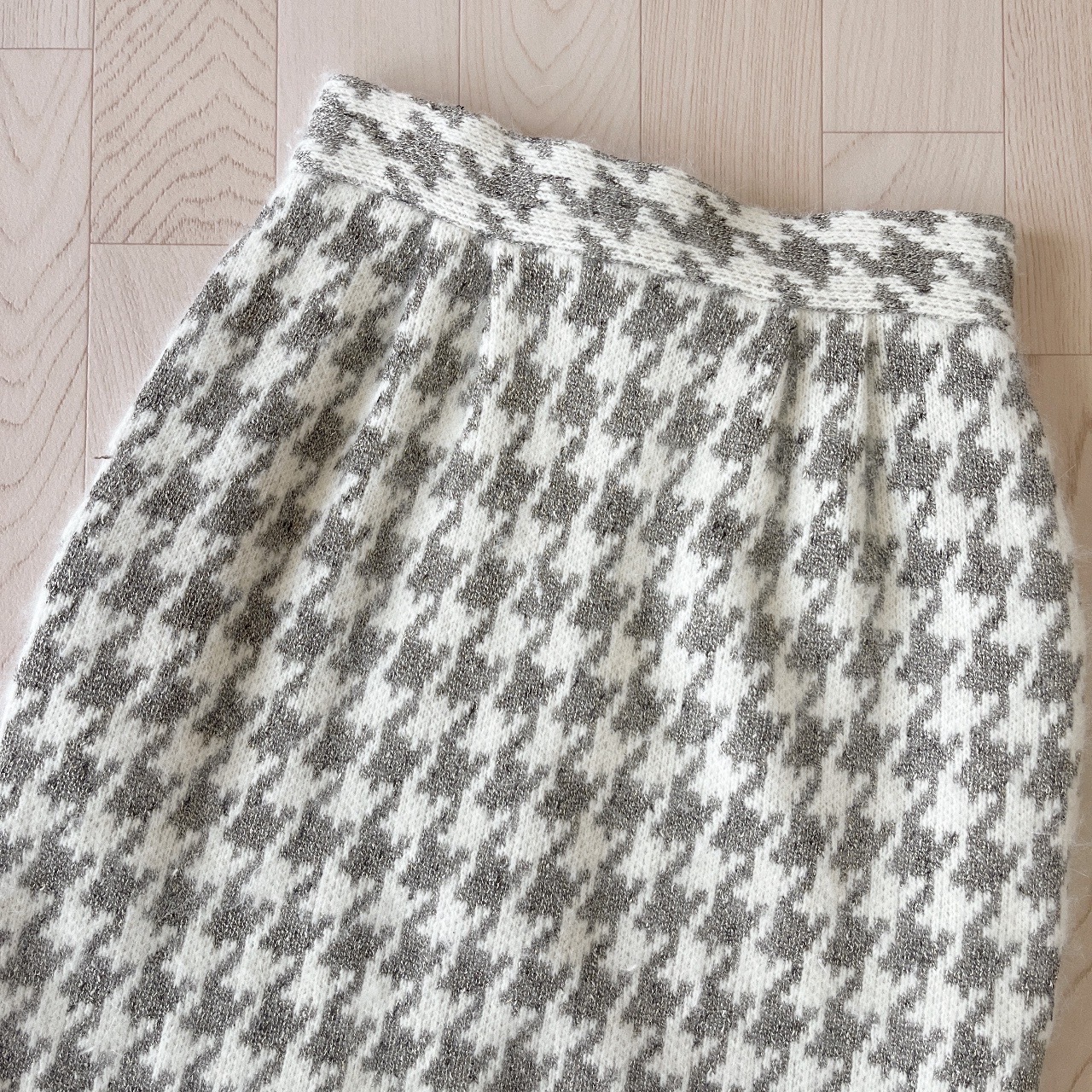 白色千鳥格羊毛半裙