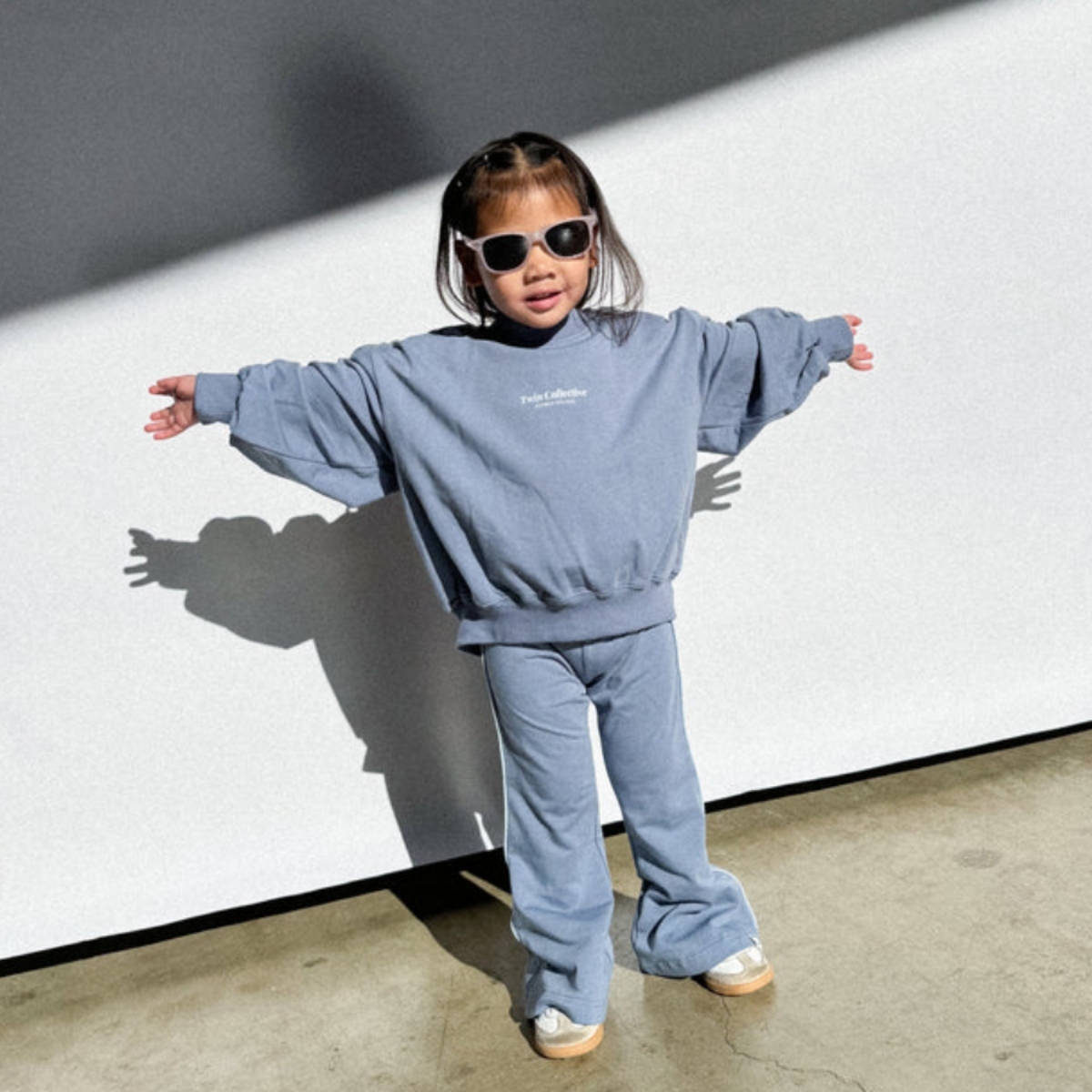 TWIN COLLECTIVE KIDS 小喇叭褲衛衣套裝 Piper Sweather/Pants Set - Dusty Blue