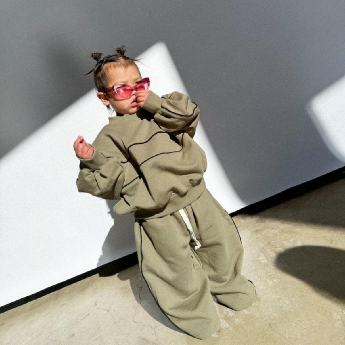 TWIN COLLECTIVE KIDS 直筒褲衛衣套裝 Swell Sweather/Pants Set - Khaki Green