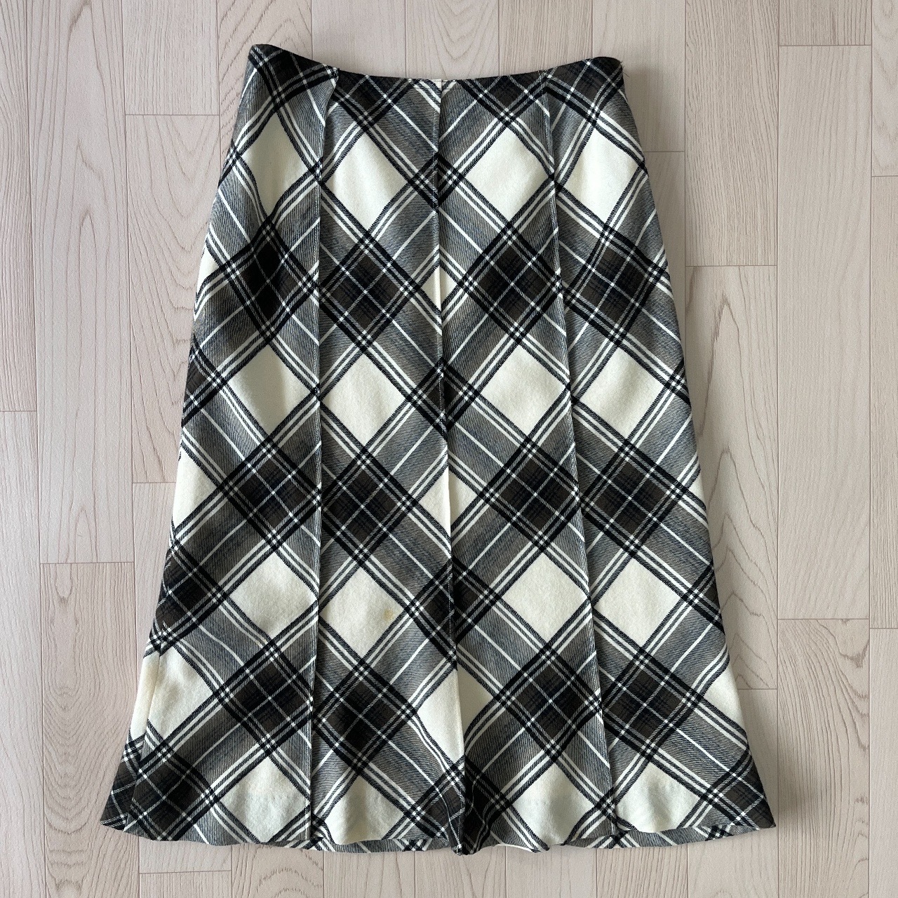日本製黑白格紋羊毛半裙
