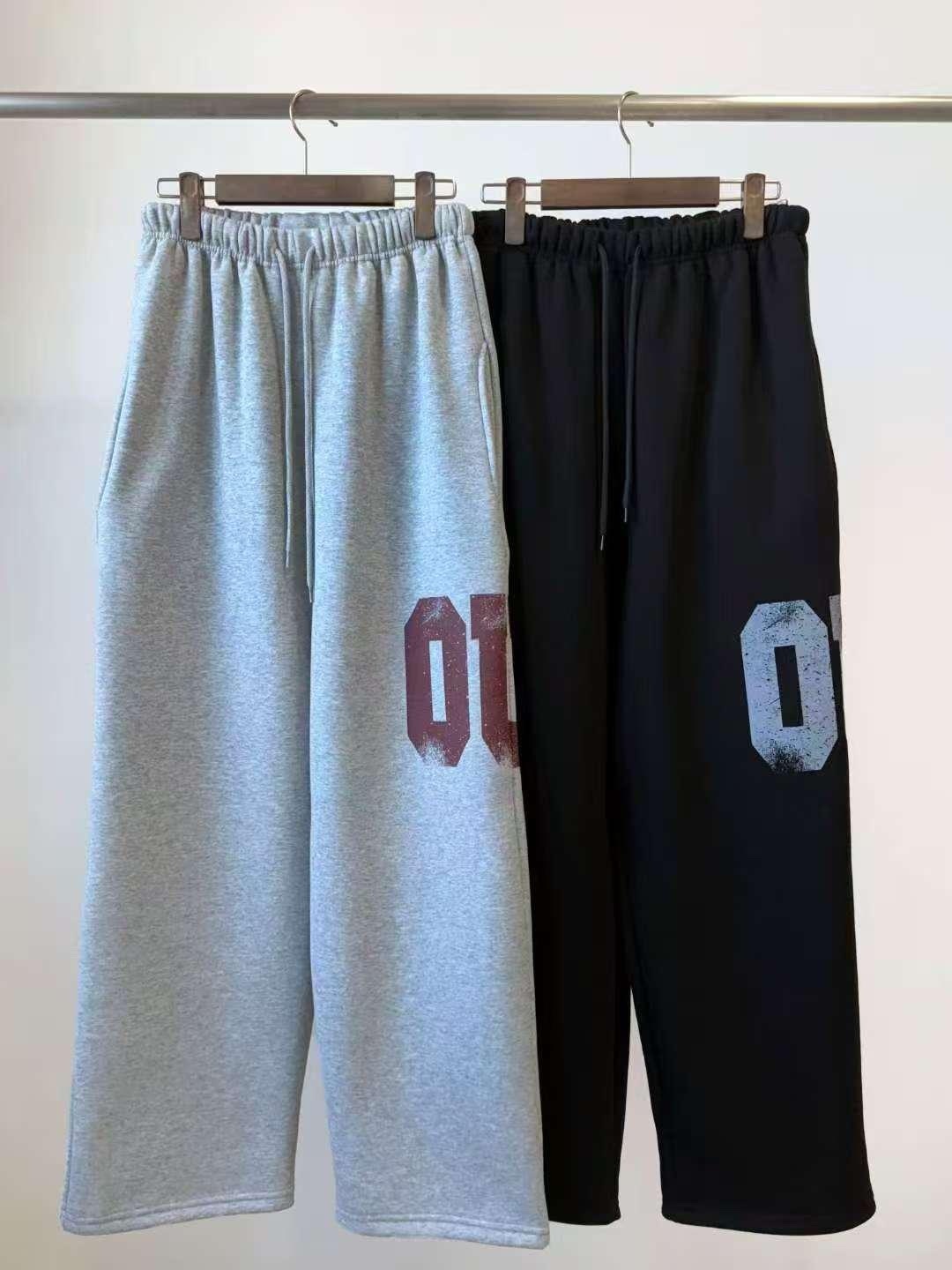 MIRANI 牌子毛底套裝～130C