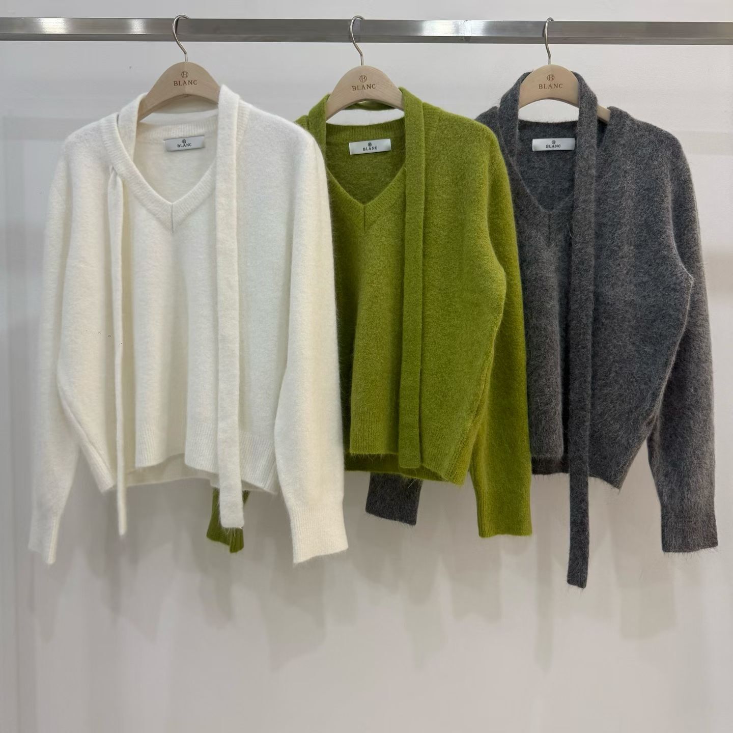 MB5313 V領飄帶百搭毛衣