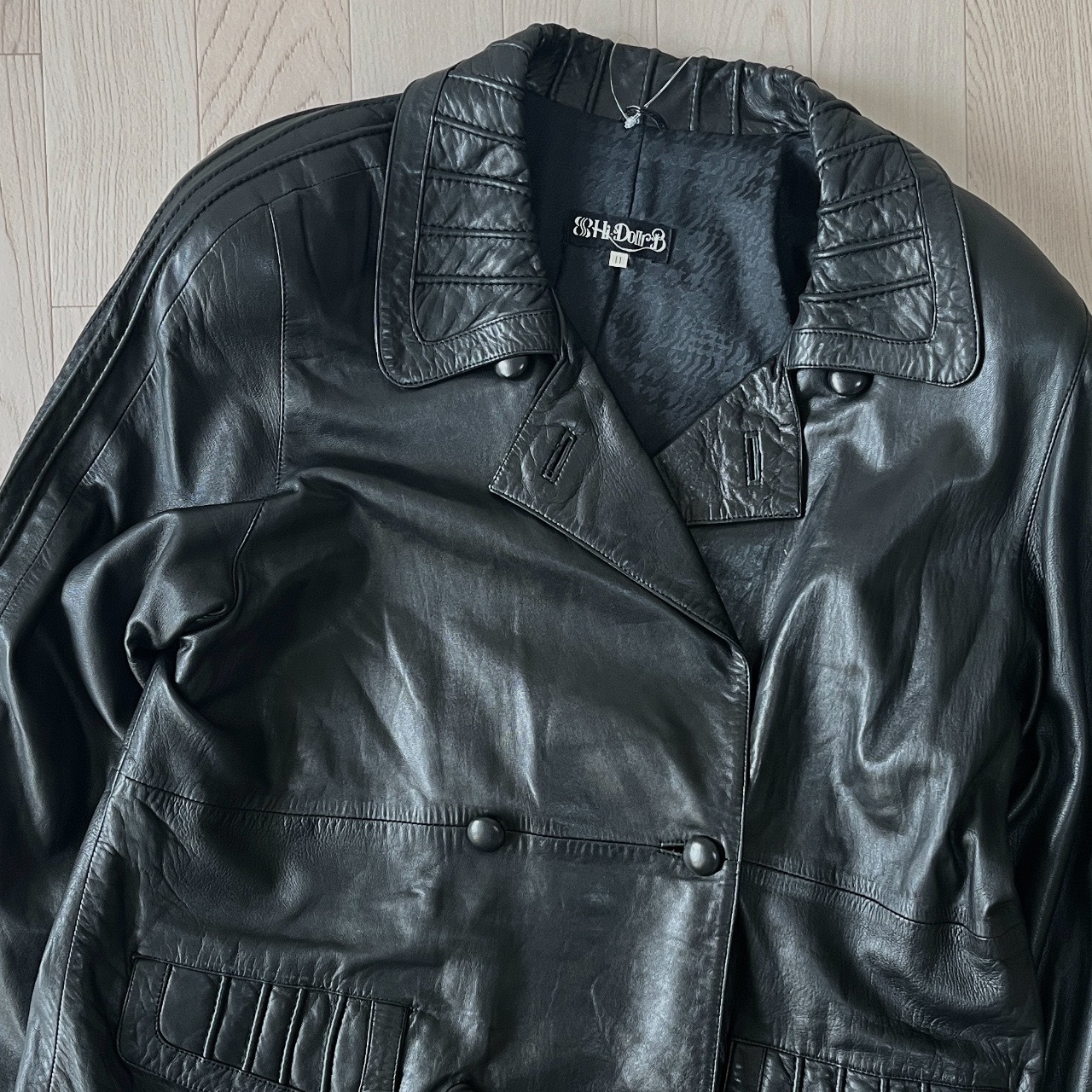 黑色羊皮孖襟皮褸