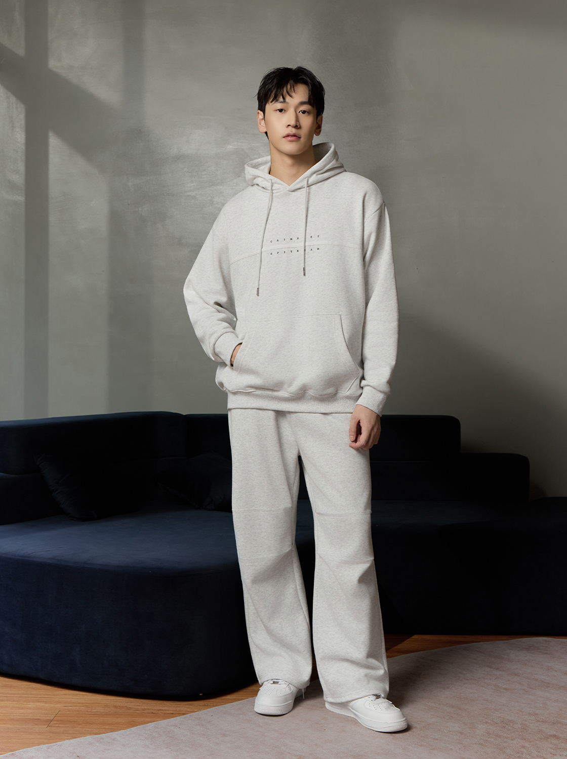 織帶造型印花帽T