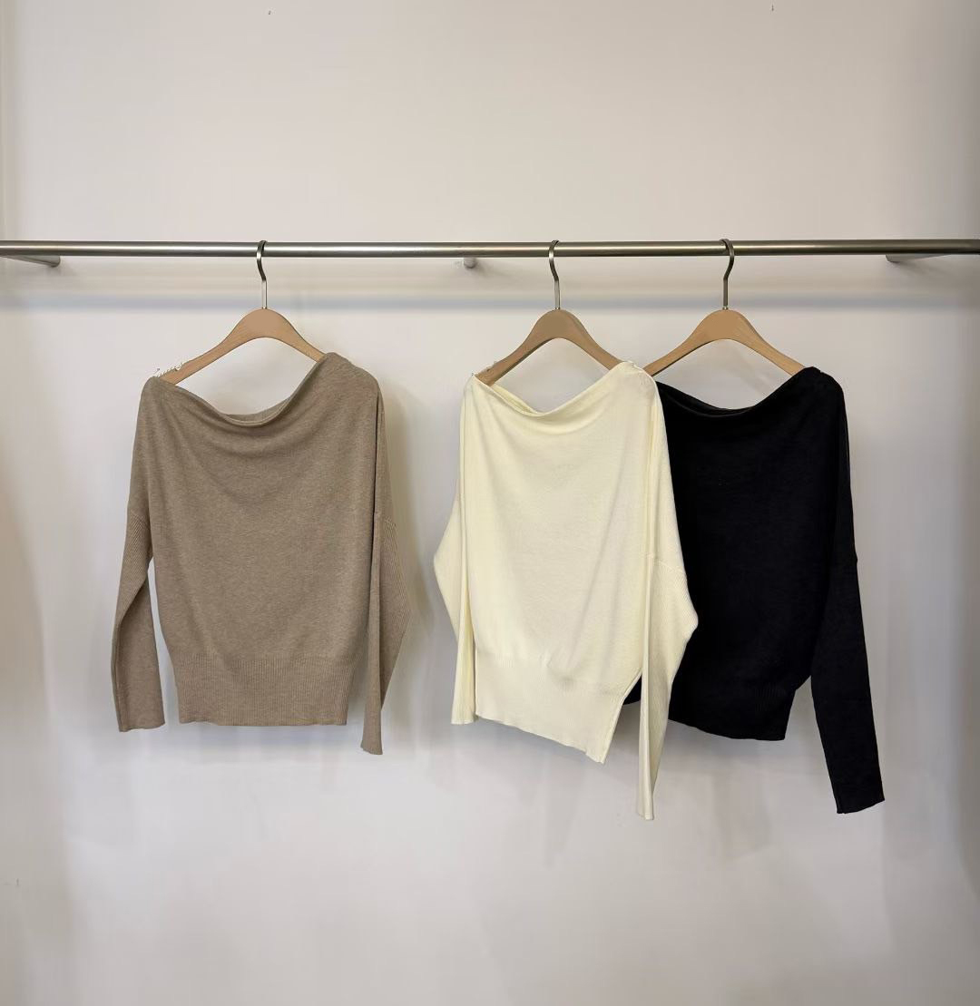 可拉露肩造型優雅感針織上衣 / 3色