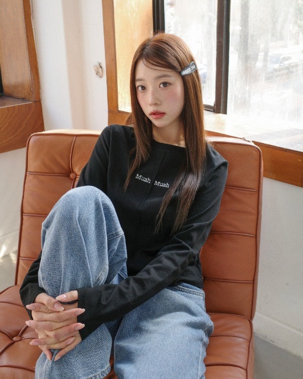 預訂｜MUAHMUAH CROP POINT PINTUCK T-SHIRT