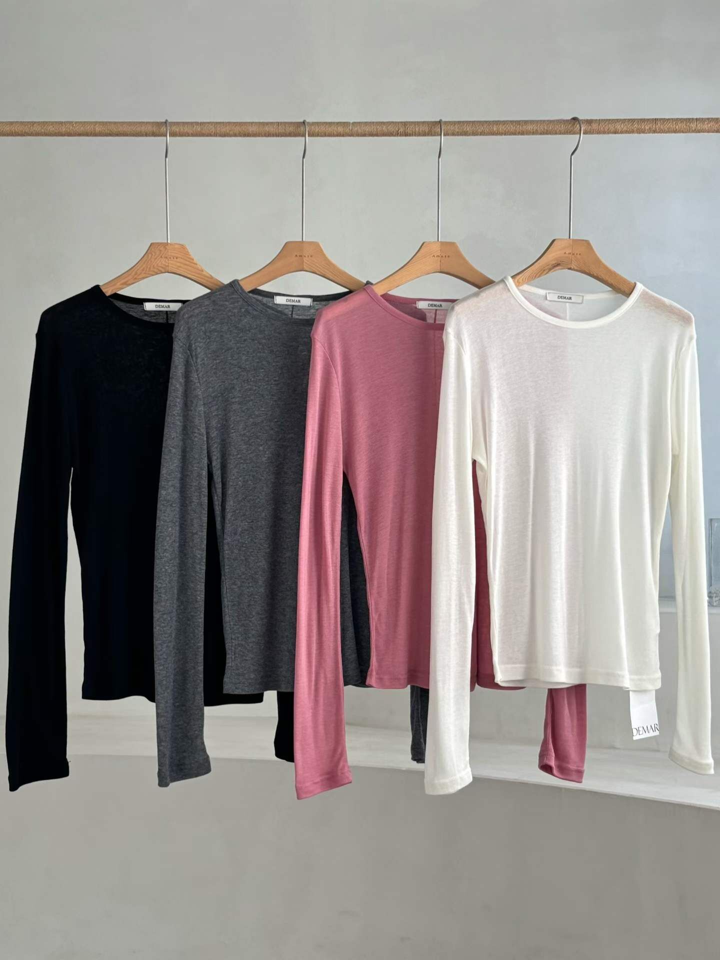 DM5311 中綫薄款親膚打底上衣