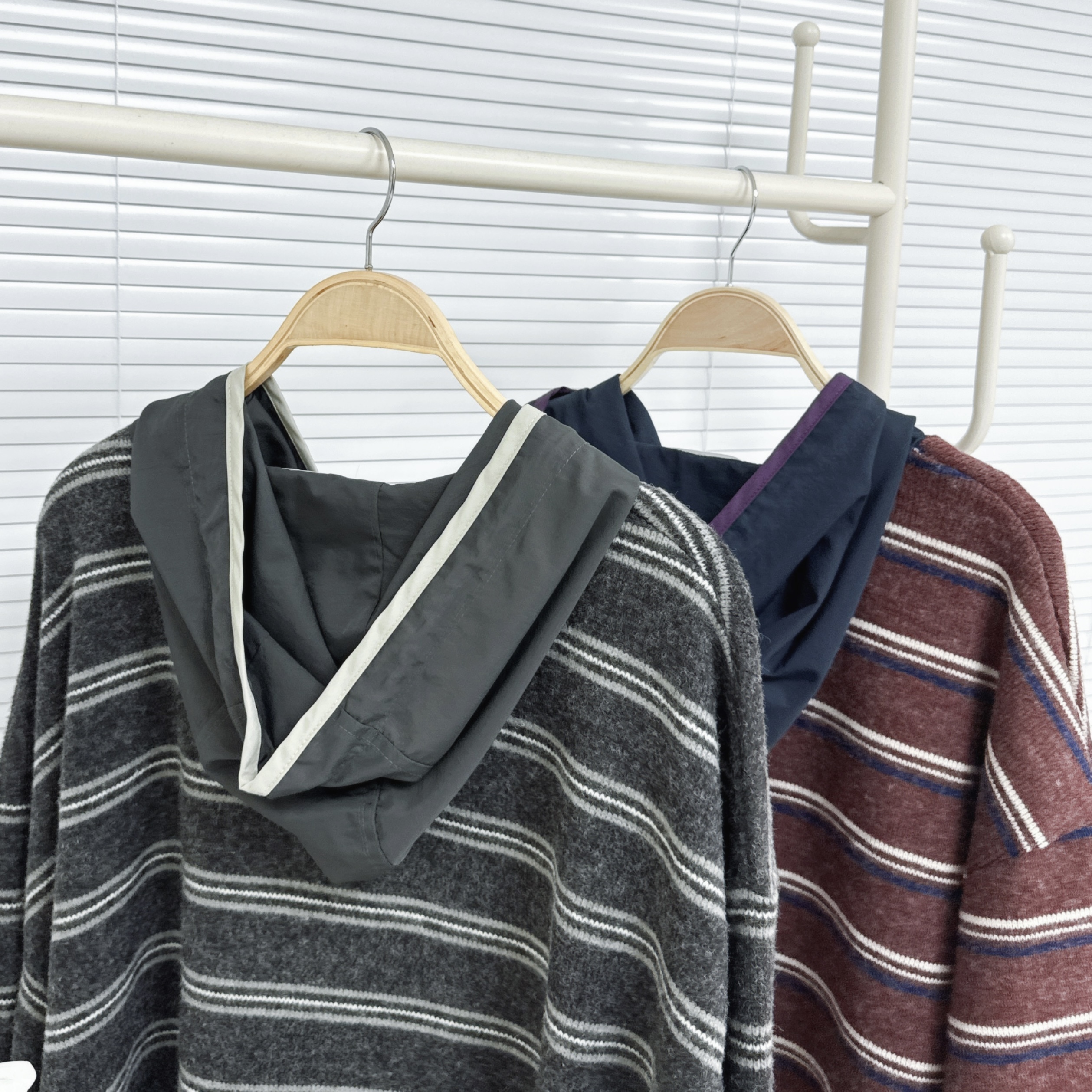 【廠家制】橫間風衣帽長袖TOP (H20-H21)