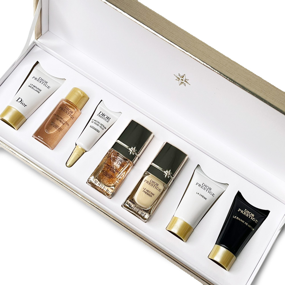 DIOR 迪奧 精萃再生玫瑰寵愛禮盒 (玫瑰潔顏乳+微導凝露+微導眼凝萃+玫瑰微導精露+玫瑰源萃+玫瑰賦活乳霜+午夜玫瑰霜)