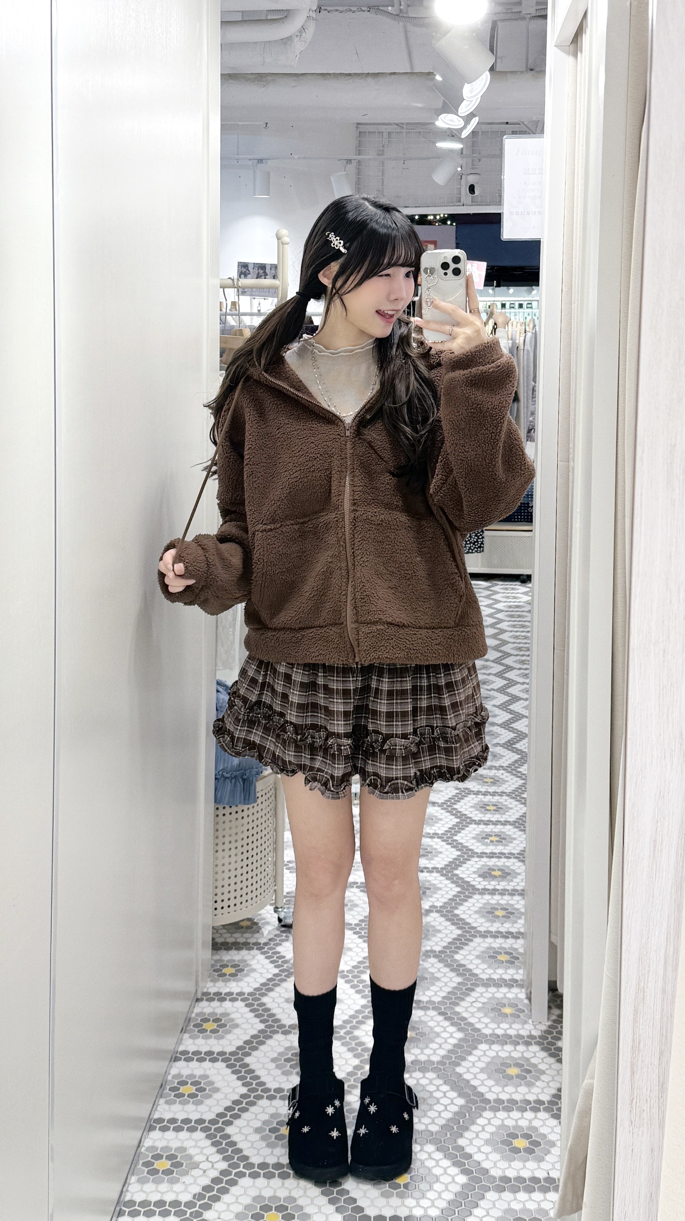 （停產）JK0381｜BM獨家熱賣🜲. 保暖系OVERSIZE有帽毛毛外套 #KR